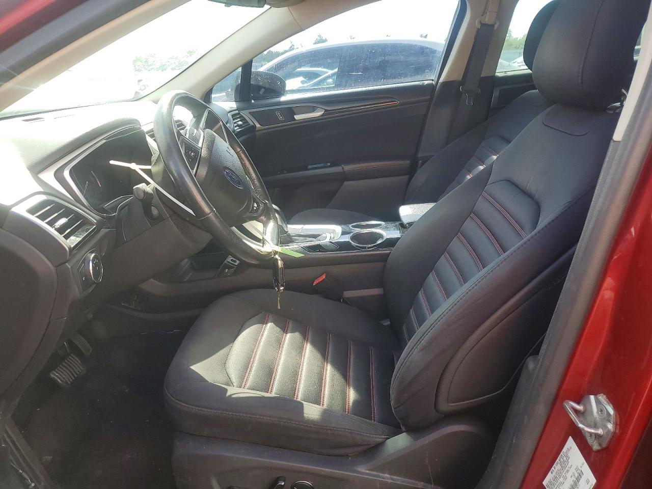 2013 Ford Fusion Se Red vin: 3FA6P0HR0DR267613