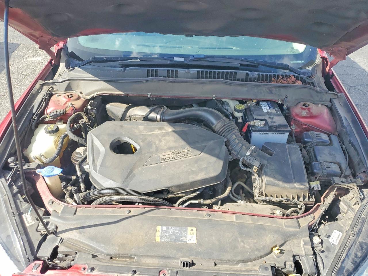 2013 Ford Fusion Se Red vin: 3FA6P0HR0DR267613