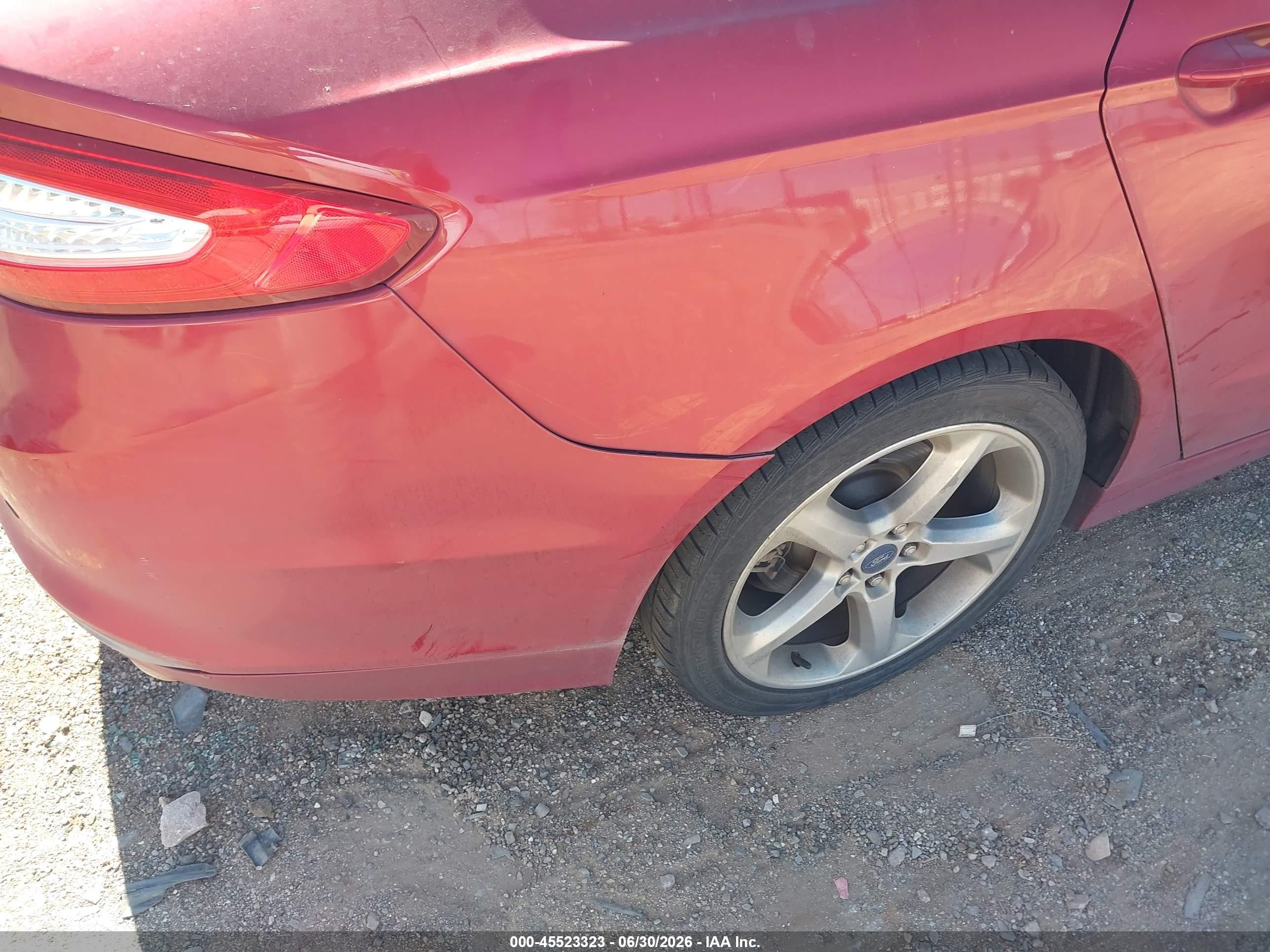 2013 Ford Fusion Se Red vin: 3FA6P0HR0DR325557