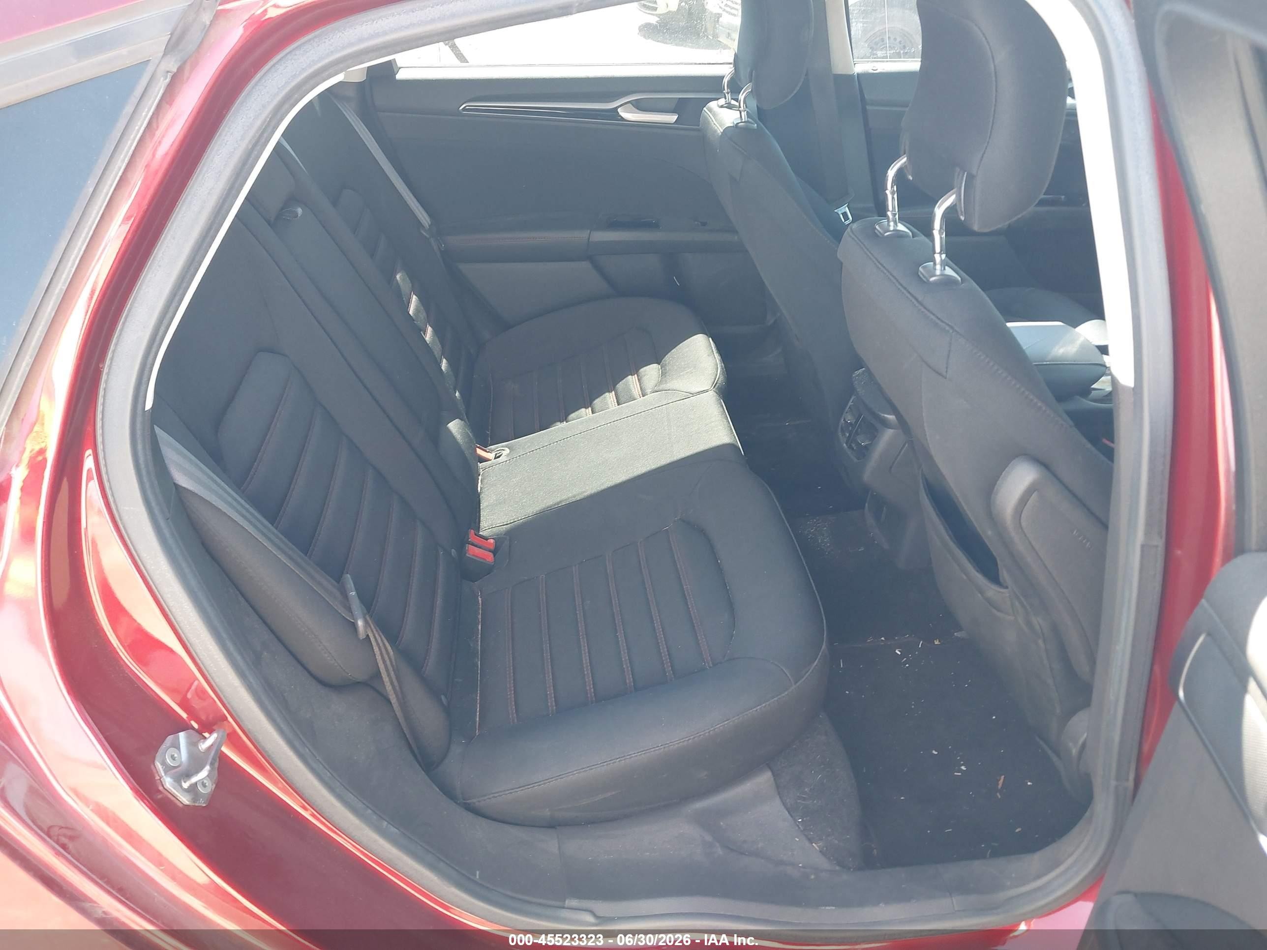2013 Ford Fusion Se Red vin: 3FA6P0HR0DR325557