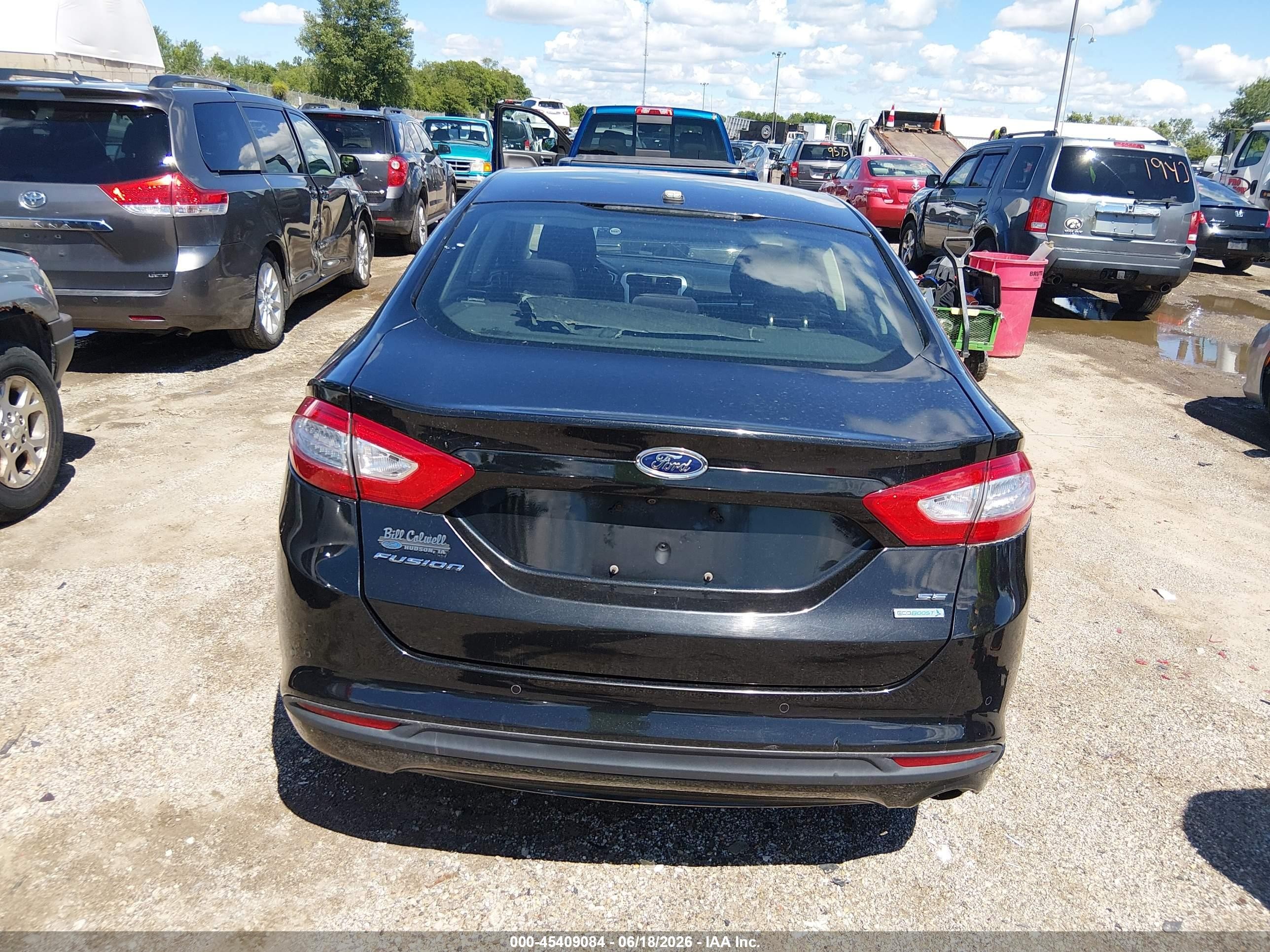 2013 Ford Fusion Se Черный vin: 3FA6P0HR0DR357604