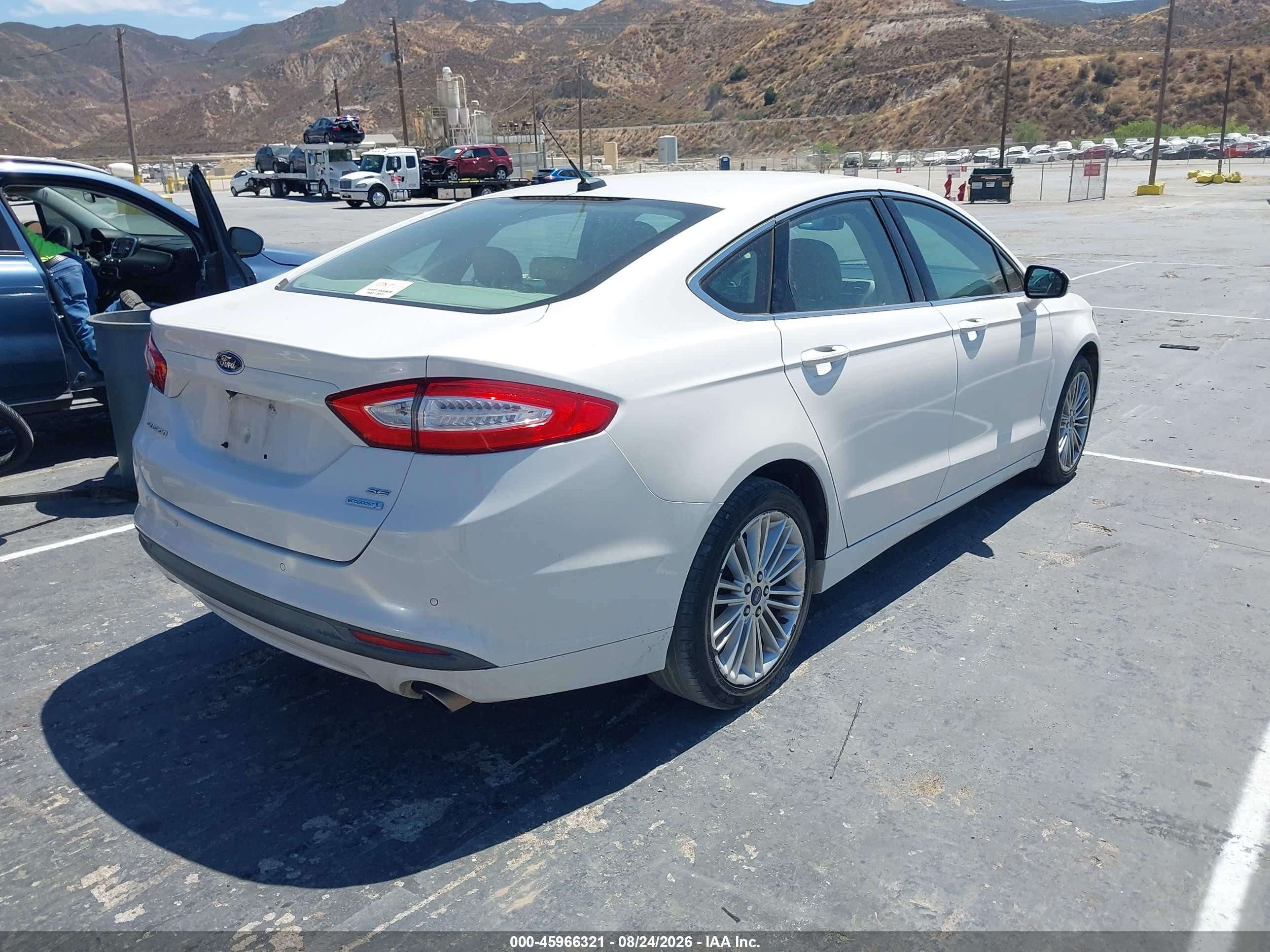 2013 Ford Fusion Se White vin: 3FA6P0HR0DR379716