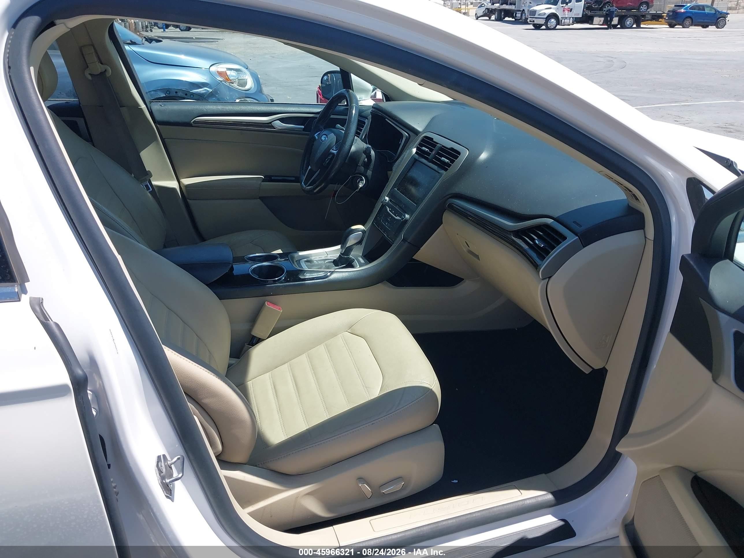 2013 Ford Fusion Se White vin: 3FA6P0HR0DR379716