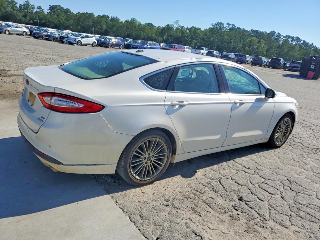 2013 Ford Fusion Se White vin: 3FA6P0HR1DR105361
