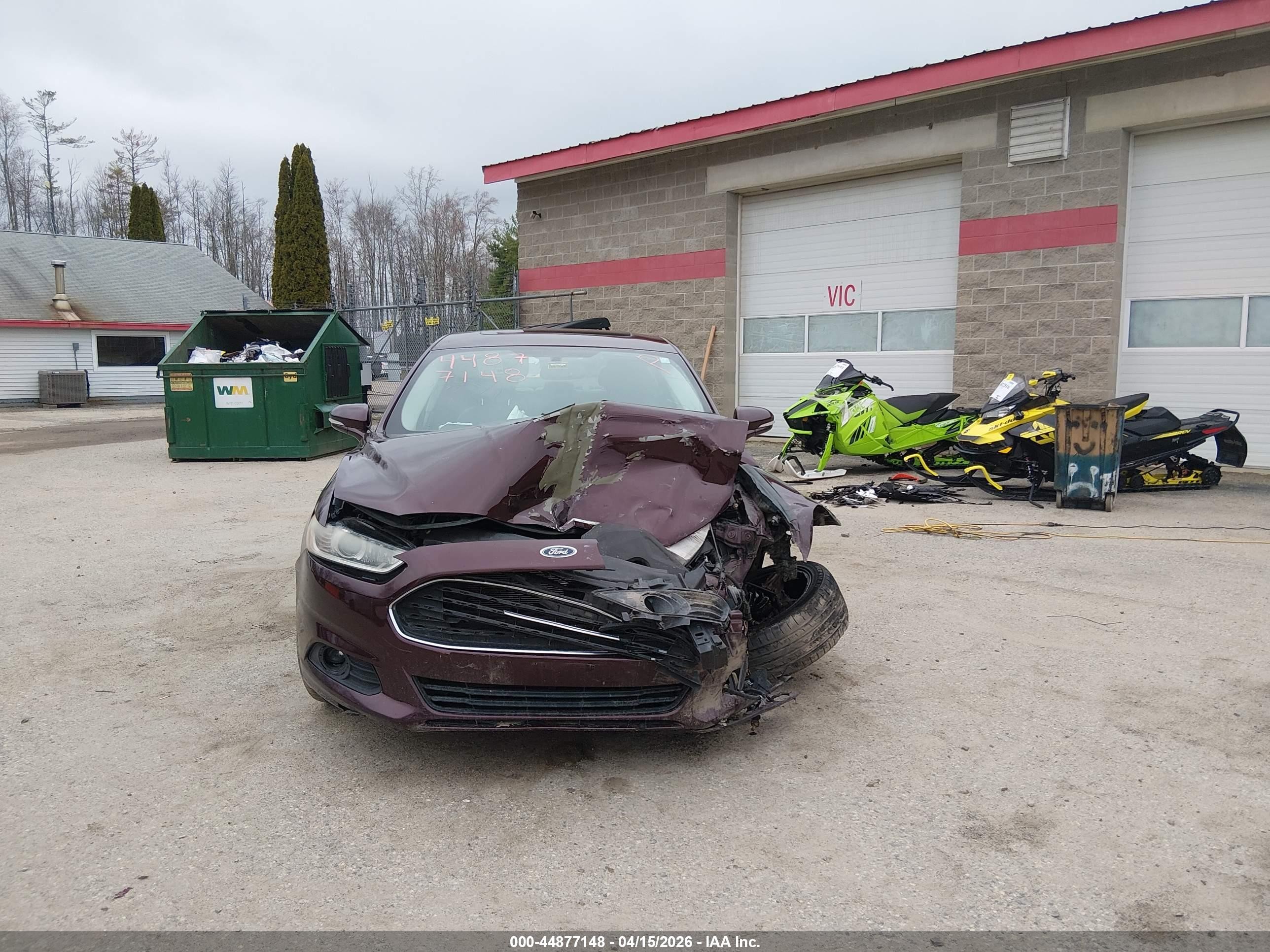 2013 Ford Fusion Se Red vin: 3FA6P0HR1DR111516