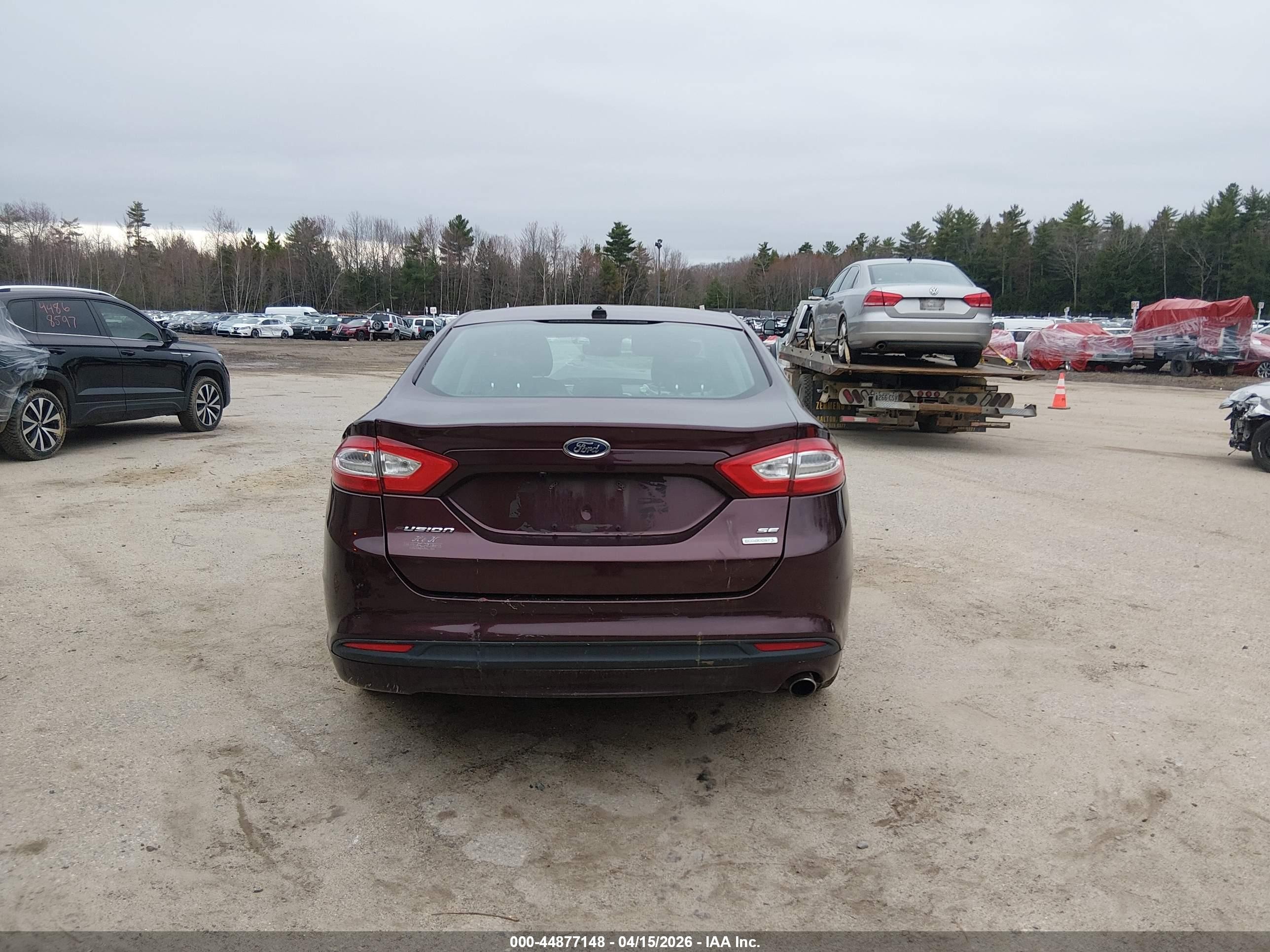 2013 Ford Fusion Se Red vin: 3FA6P0HR1DR111516