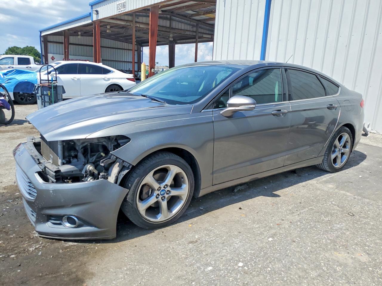 2013 Ford Fusion Se Серый vin: 3FA6P0HR1DR167682