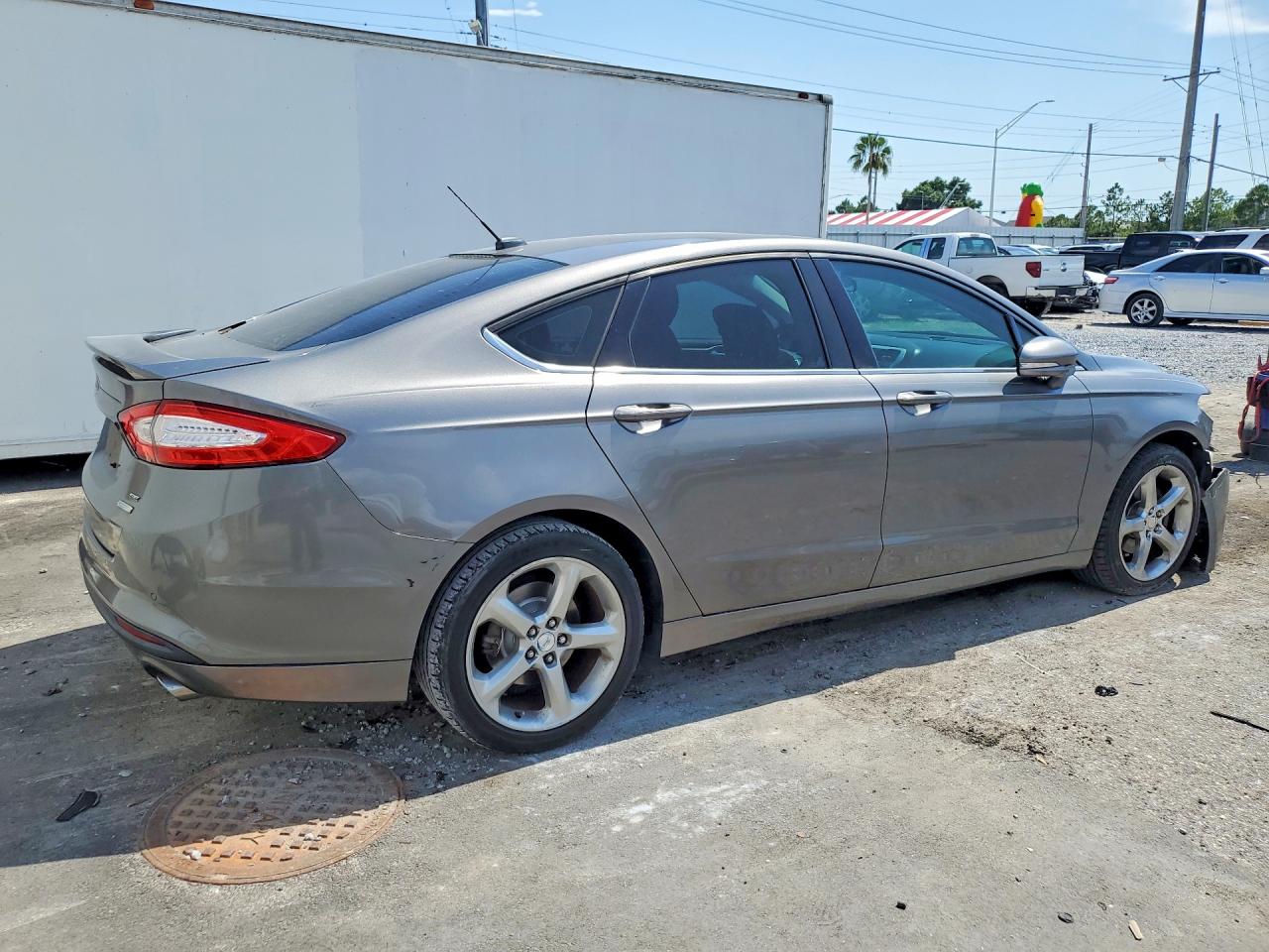 2013 Ford Fusion Se Серый vin: 3FA6P0HR1DR167682