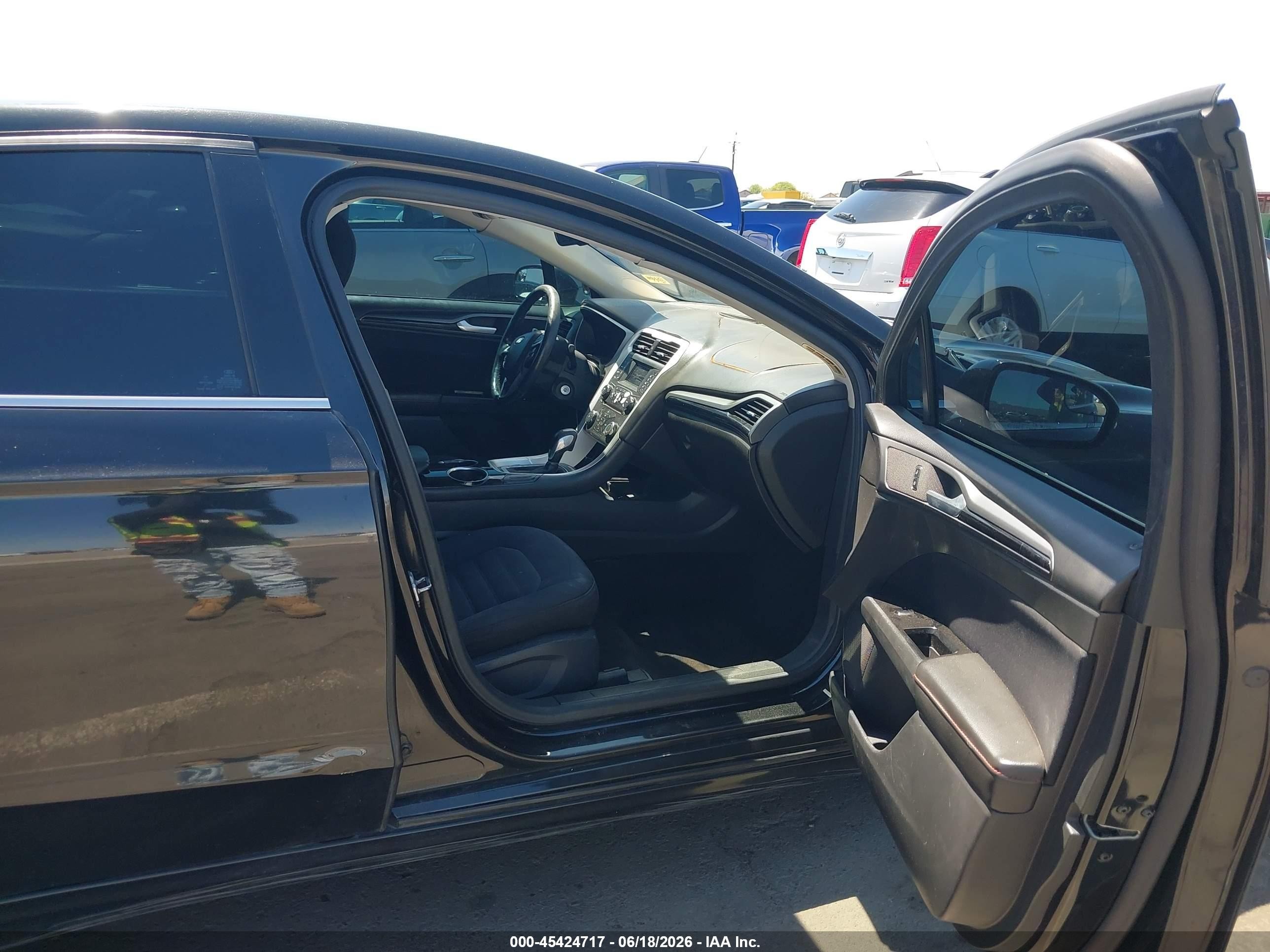 2013 Ford Fusion Se Черный vin: 3FA6P0HR1DR171733