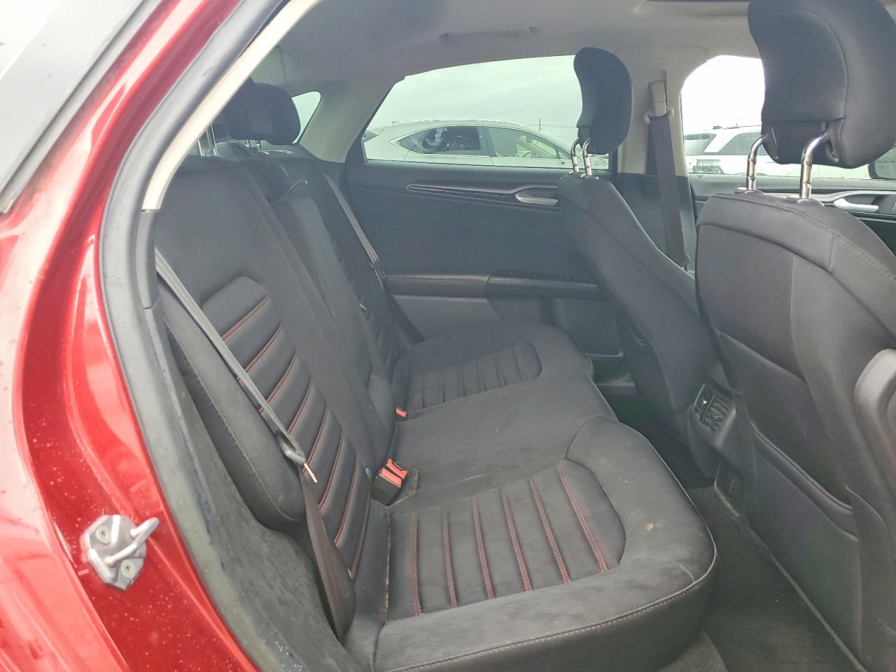 2013 Ford Fusion Se Красный vin: 3FA6P0HR1DR189410