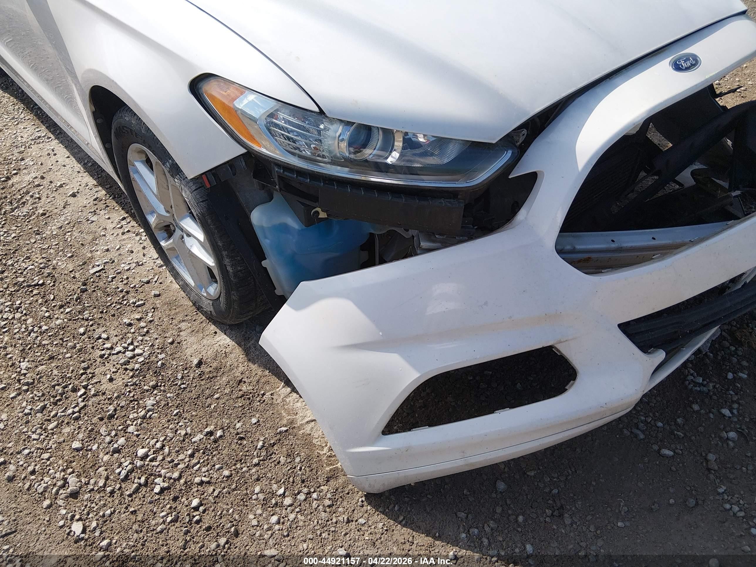 2013 Ford Fusion Se White vin: 3FA6P0HR1DR226018