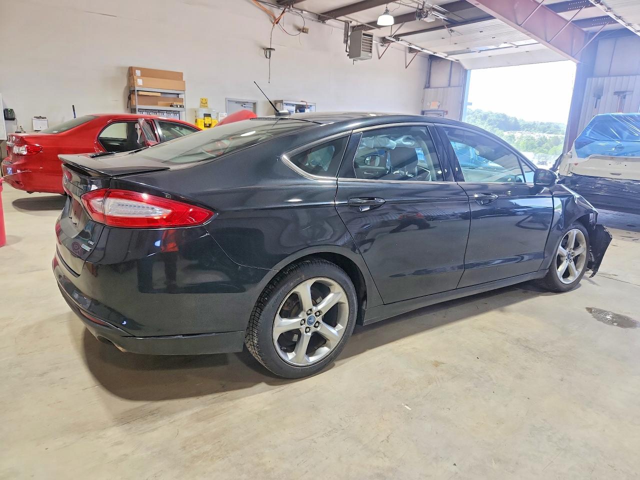 2013 Ford Fusion Se Черный vin: 3FA6P0HR1DR247287