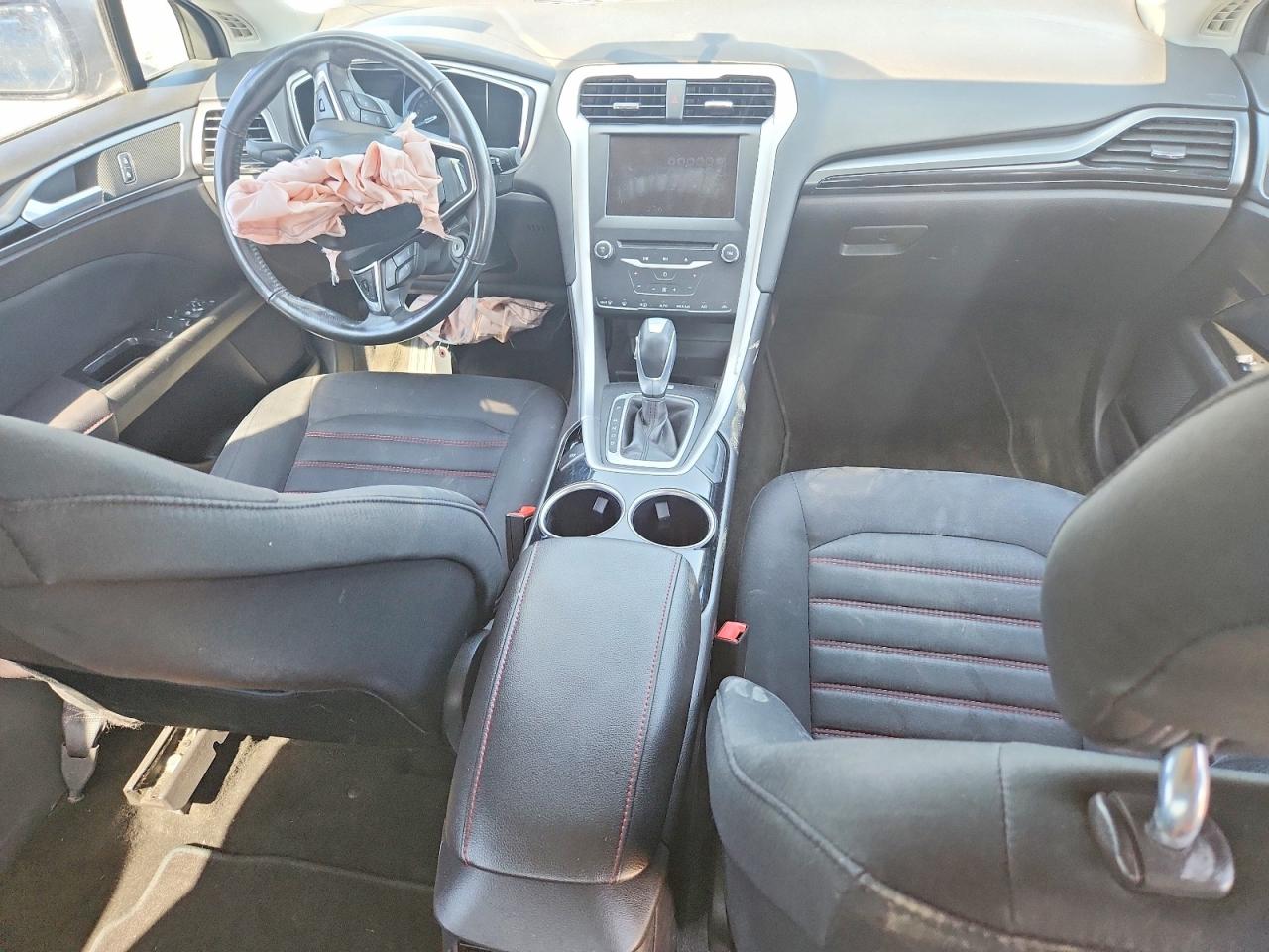2013 Ford Fusion Se Серый vin: 3FA6P0HR1DR260816