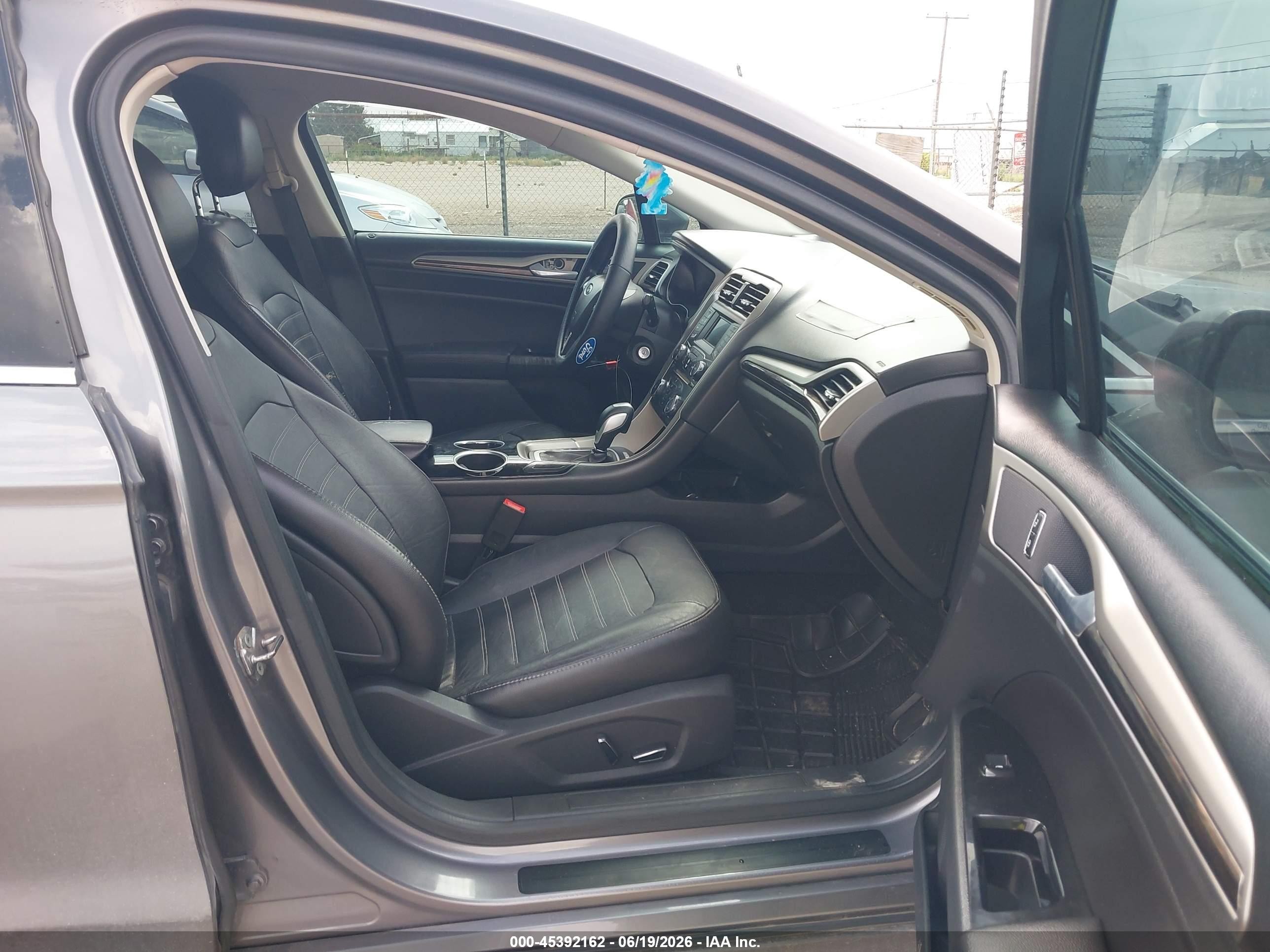2013 Ford Fusion Se Gray vin: 3FA6P0HR1DR275557