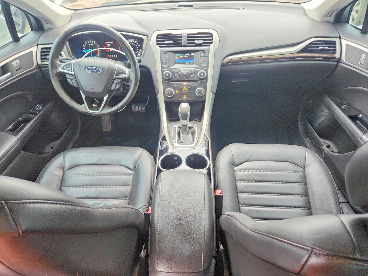 2013 Ford Fusion Se Белый vin: 3FA6P0HR1DR356283