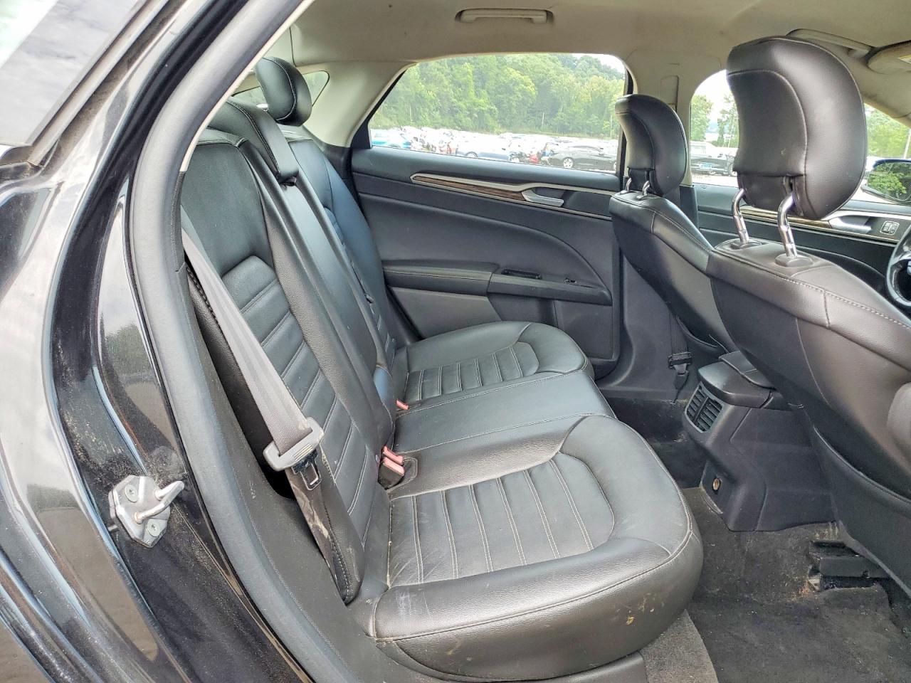 2013 Ford Fusion Se Black vin: 3FA6P0HR1DR374508
