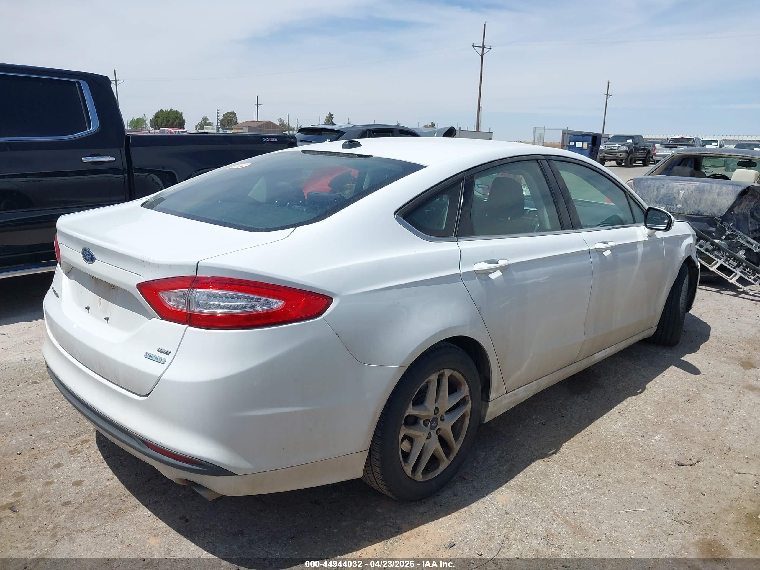 2013 Ford Fusion Se White vin: 3FA6P0HR1DR374864