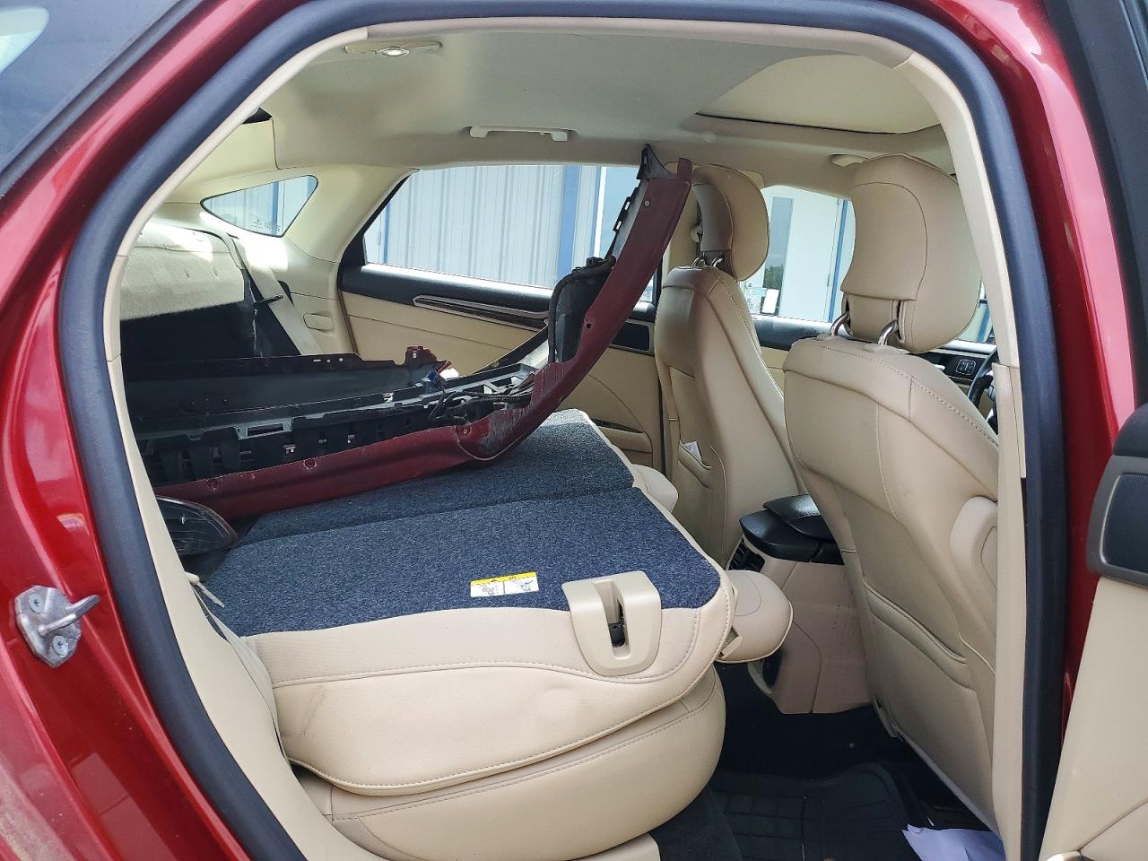 2013 Ford Fusion Se Red vin: 3FA6P0HR1DR375271