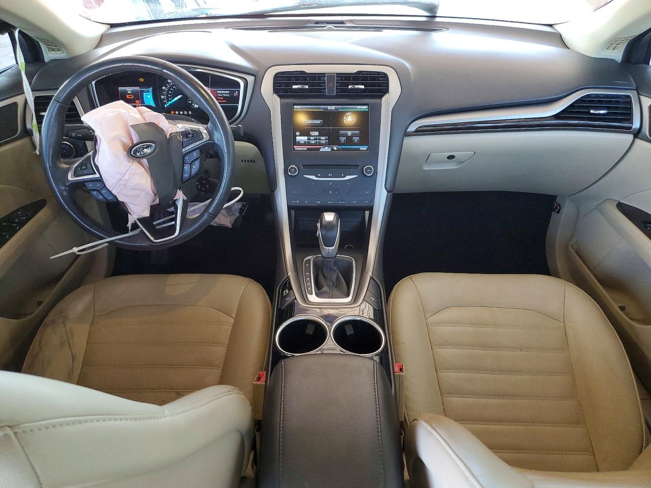 2013 Ford Fusion Se Красный vin: 3FA6P0HR1DR389204