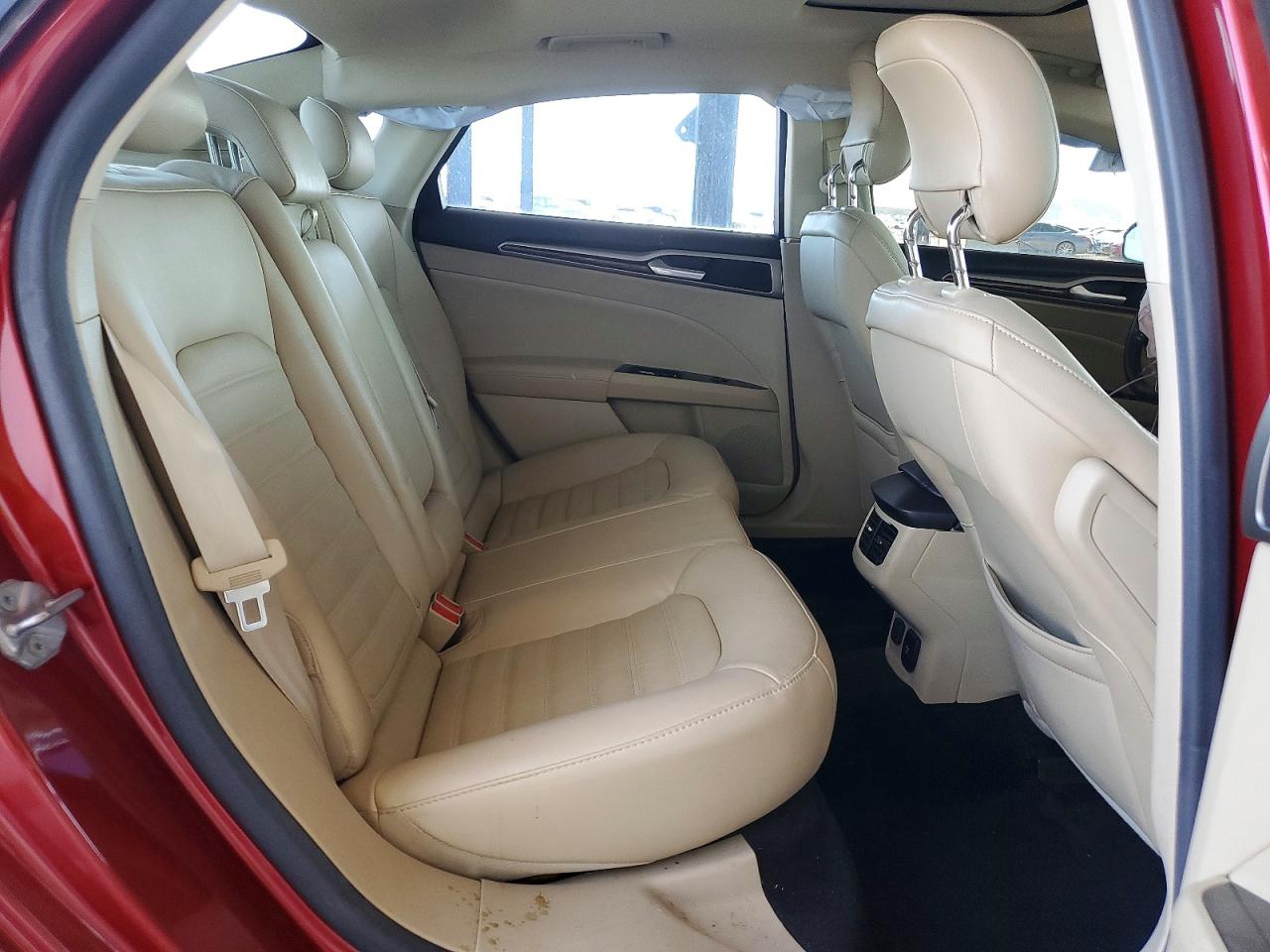 2013 Ford Fusion Se Красный vin: 3FA6P0HR1DR389204