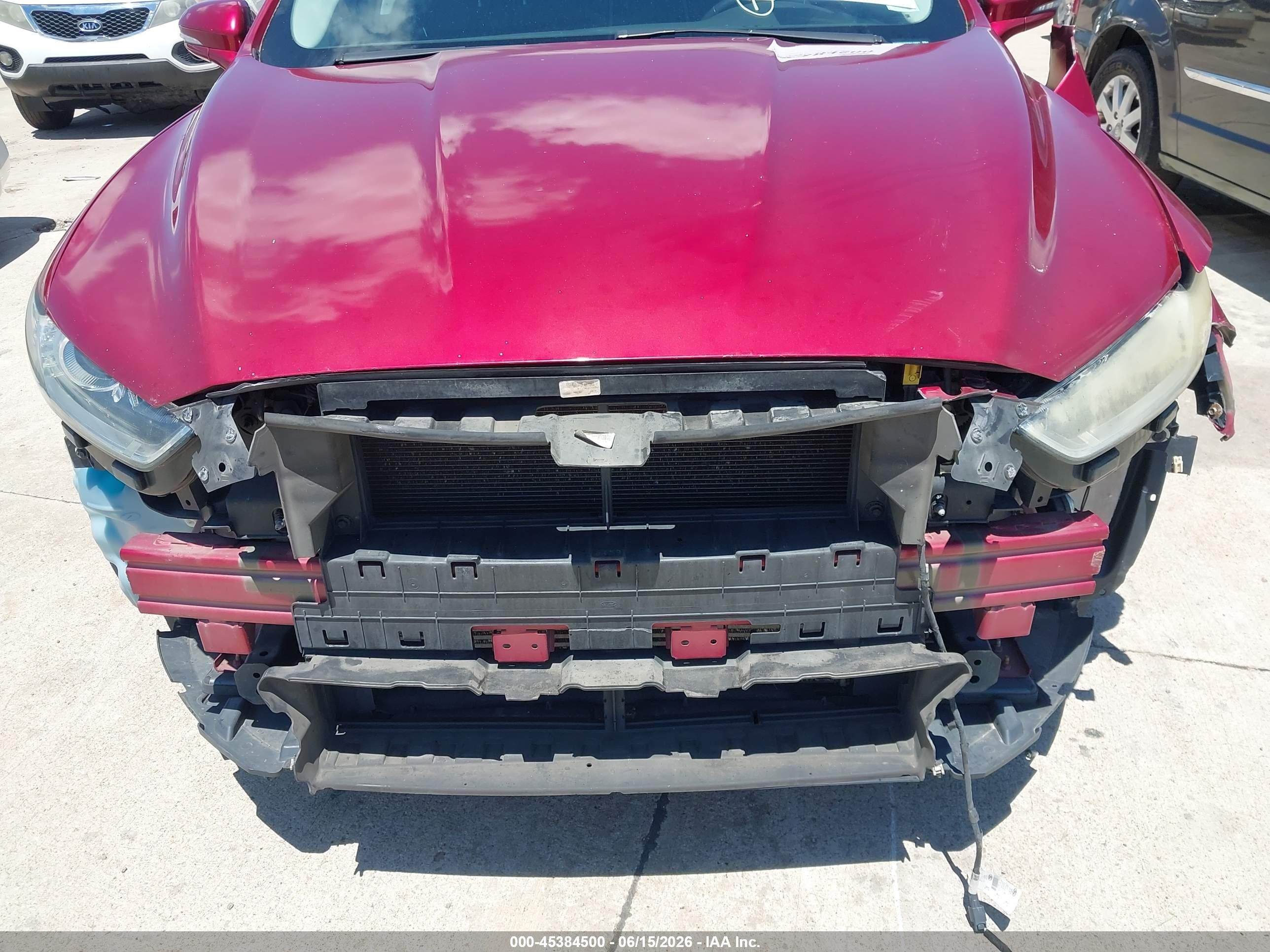 2013 Ford Fusion Se Red vin: 3FA6P0HR2DR119527