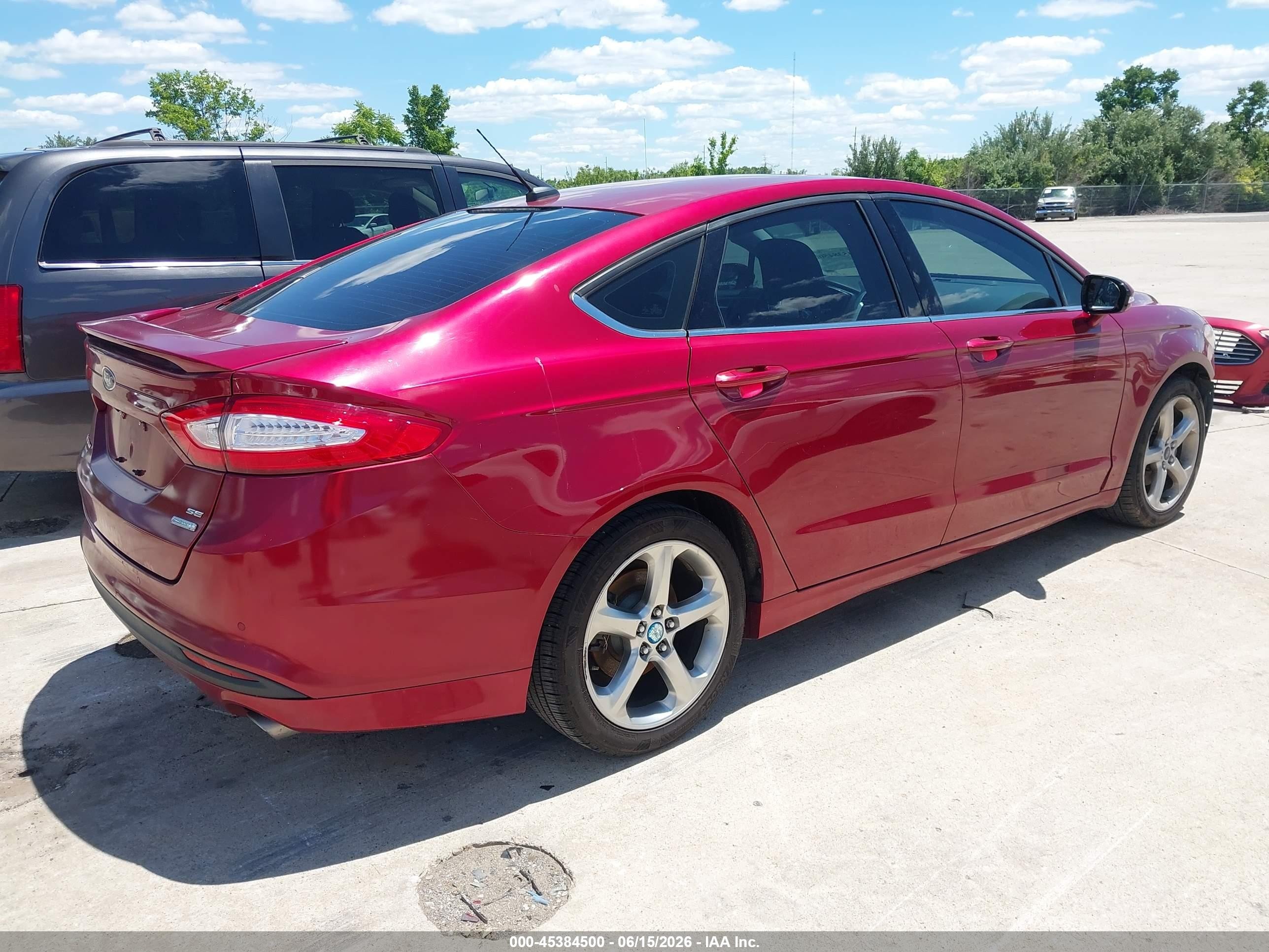 2013 Ford Fusion Se Red vin: 3FA6P0HR2DR119527