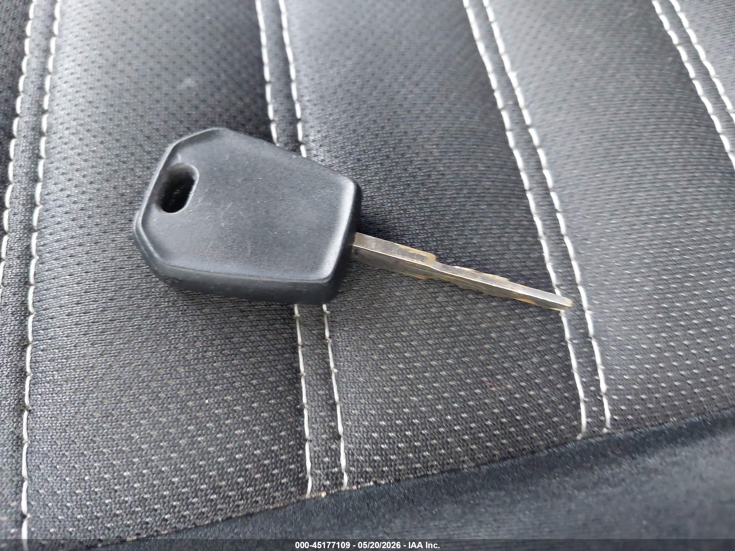 2013 Ford Fusion Se Серебряный vin: 3FA6P0HR2DR125313