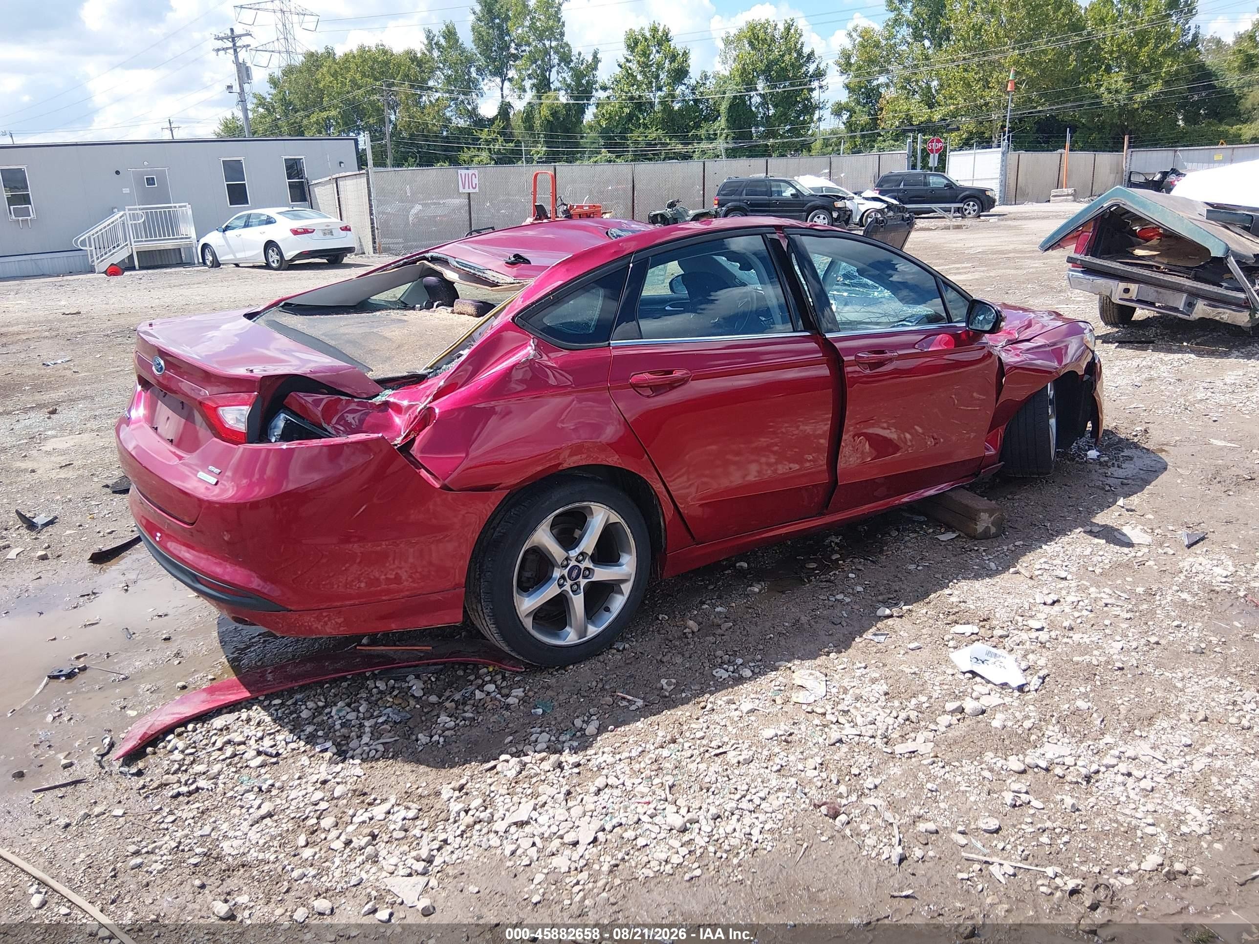 2013 Ford Fusion Se Red vin: 3FA6P0HR2DR139843