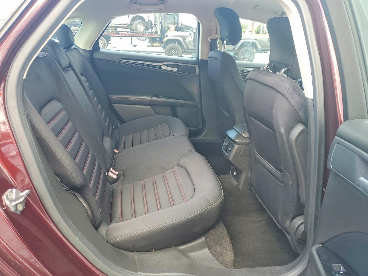 2013 Ford Fusion Se Burgundy vin: 3FA6P0HR2DR141169