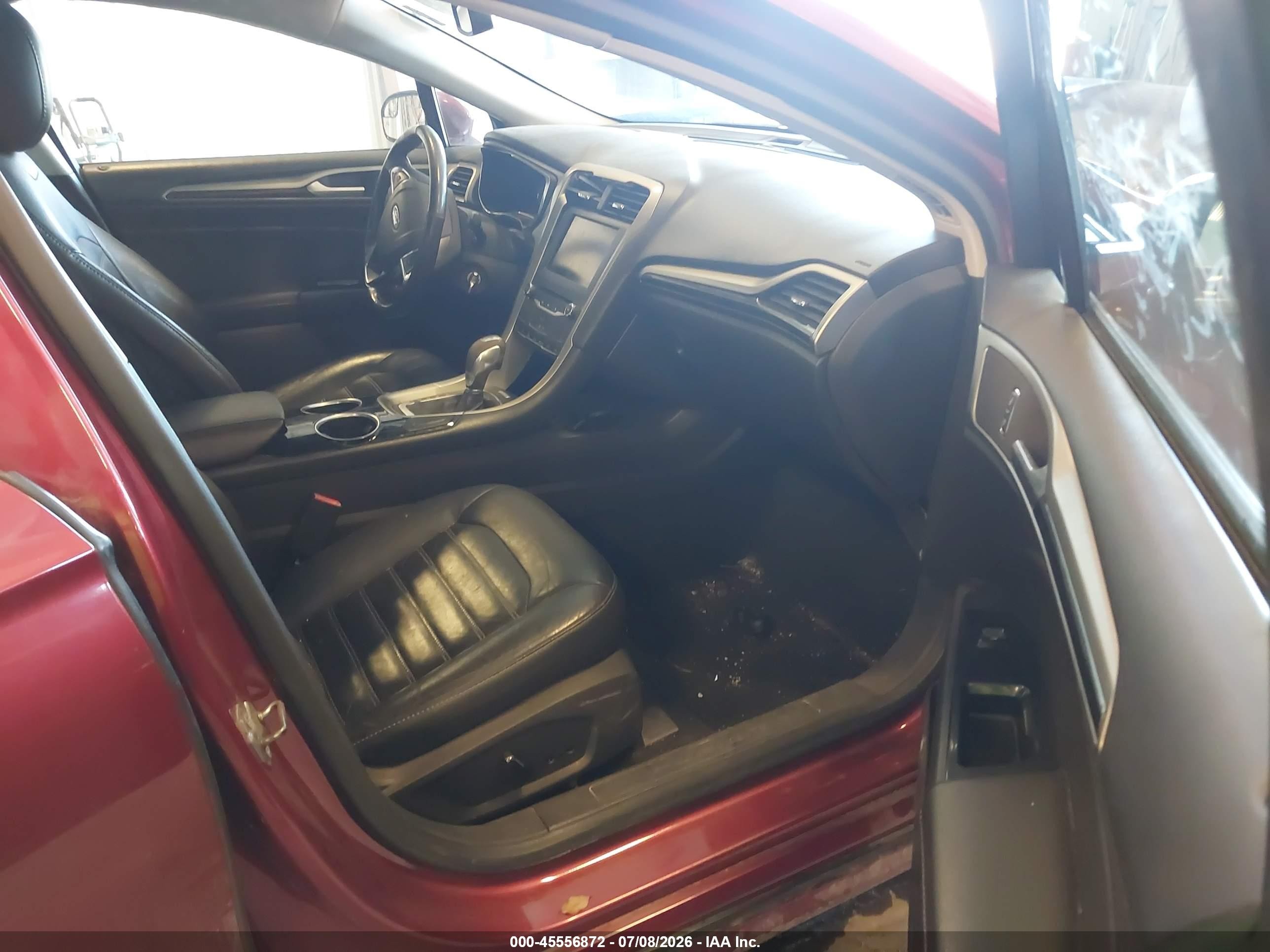 2013 Ford Fusion Se Red vin: 3FA6P0HR2DR160515