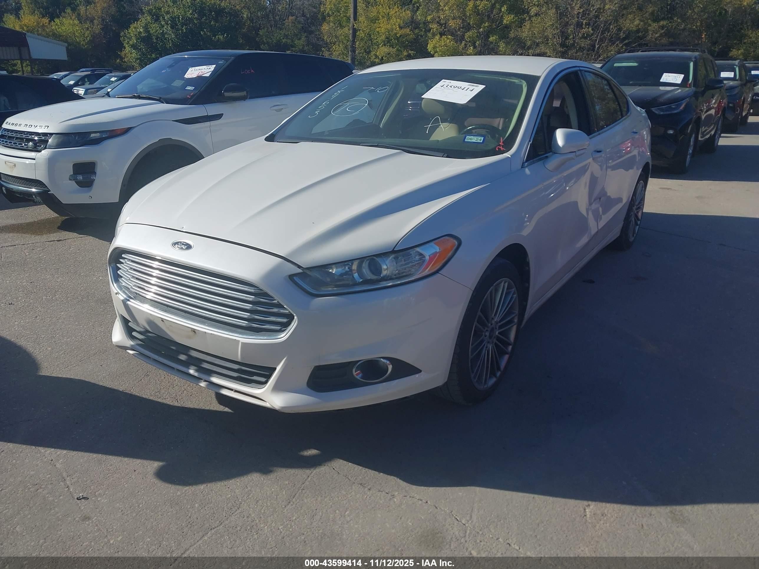2013 Ford Fusion Se Cream vin: 3FA6P0HR2DR184653