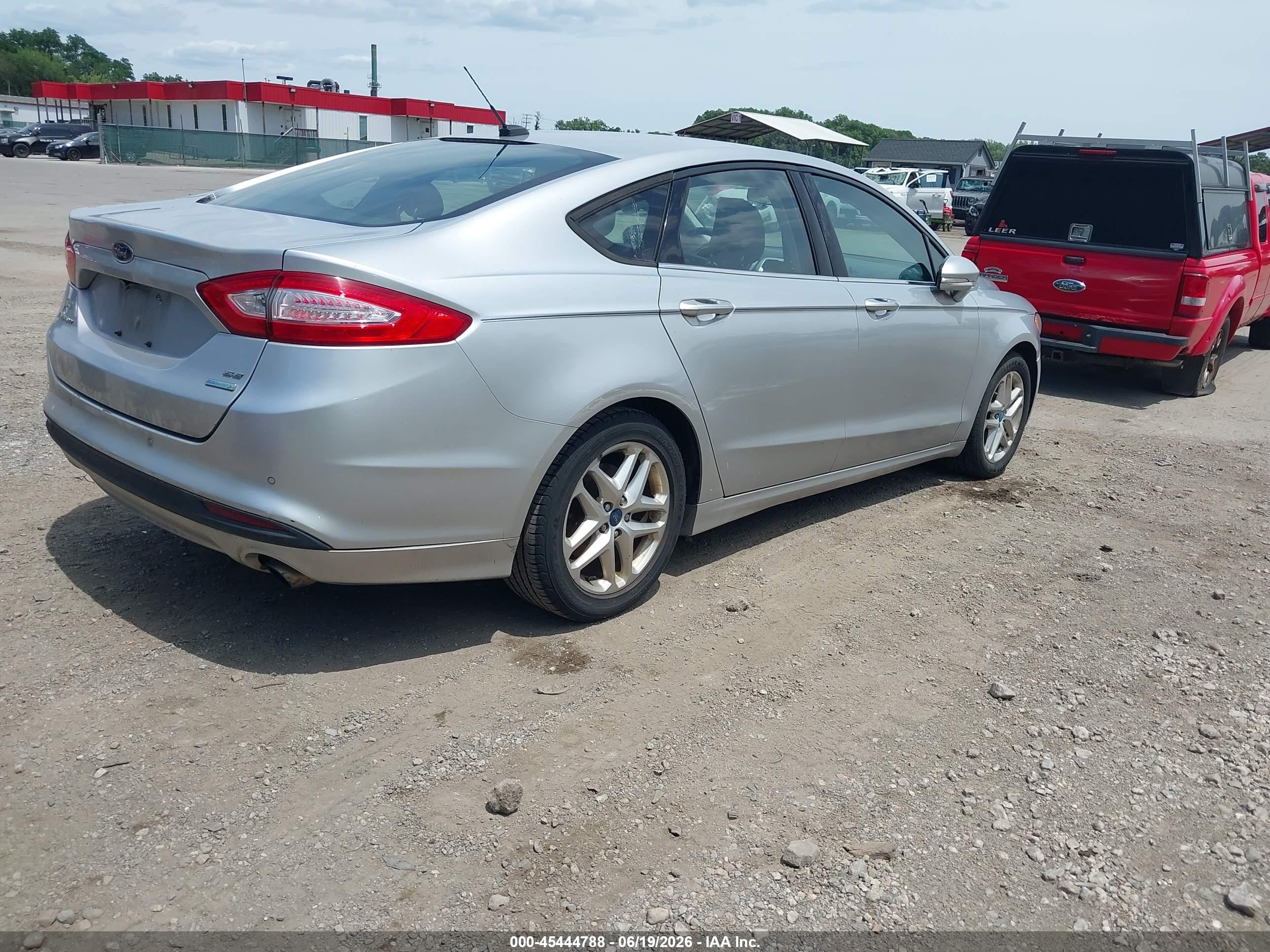 2013 Ford Fusion Se Silver vin: 3FA6P0HR2DR197516