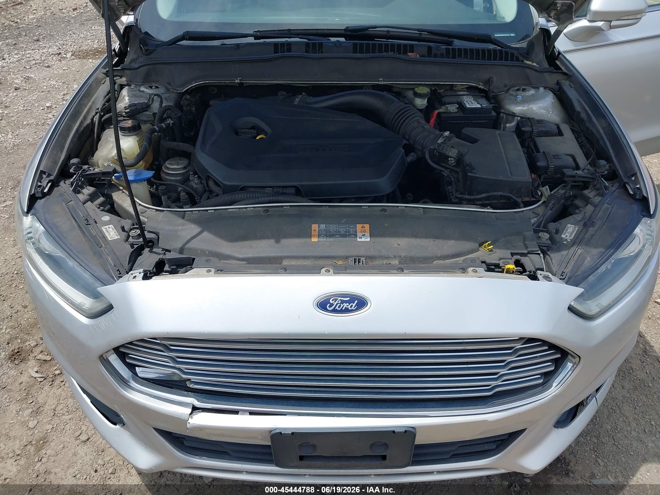 2013 Ford Fusion Se Silver vin: 3FA6P0HR2DR197516