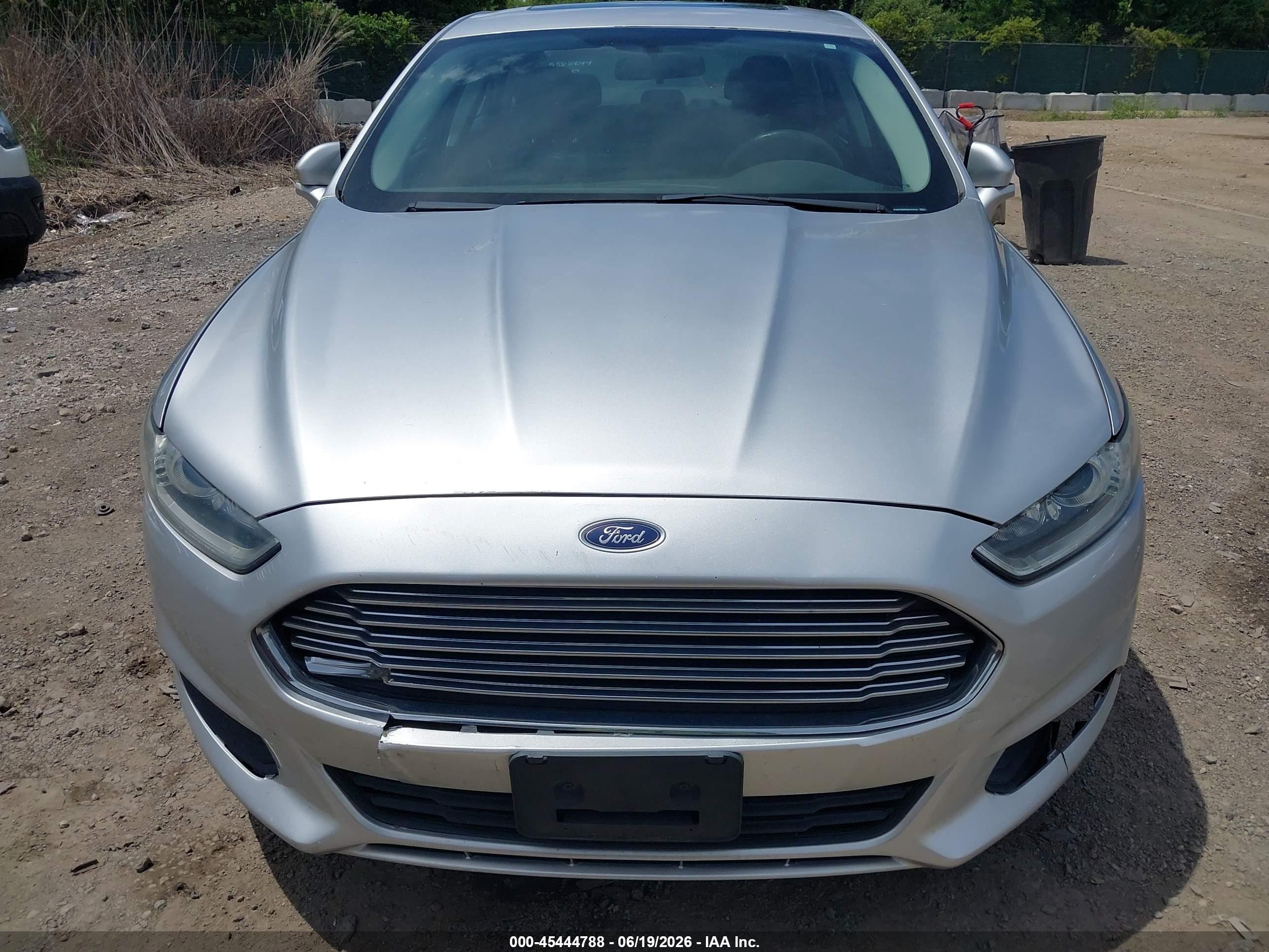 2013 Ford Fusion Se Silver vin: 3FA6P0HR2DR197516