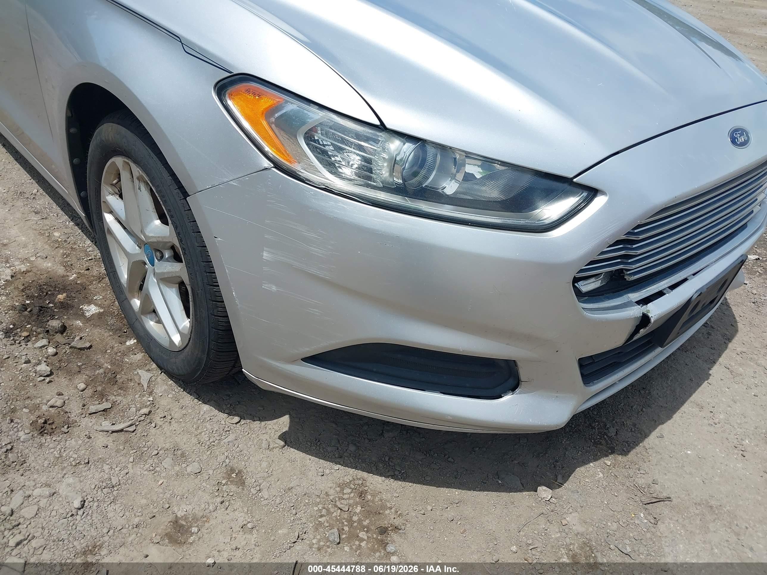 2013 Ford Fusion Se Silver vin: 3FA6P0HR2DR197516