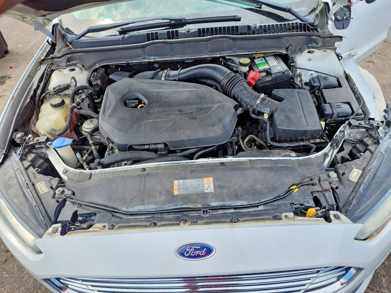 2013 Ford Fusion Se Белый vin: 3FA6P0HR2DR225363