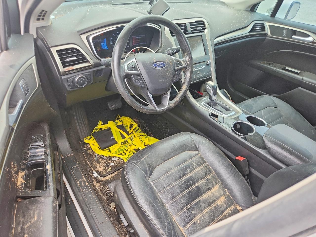 2013 Ford Fusion Se Белый vin: 3FA6P0HR2DR241790
