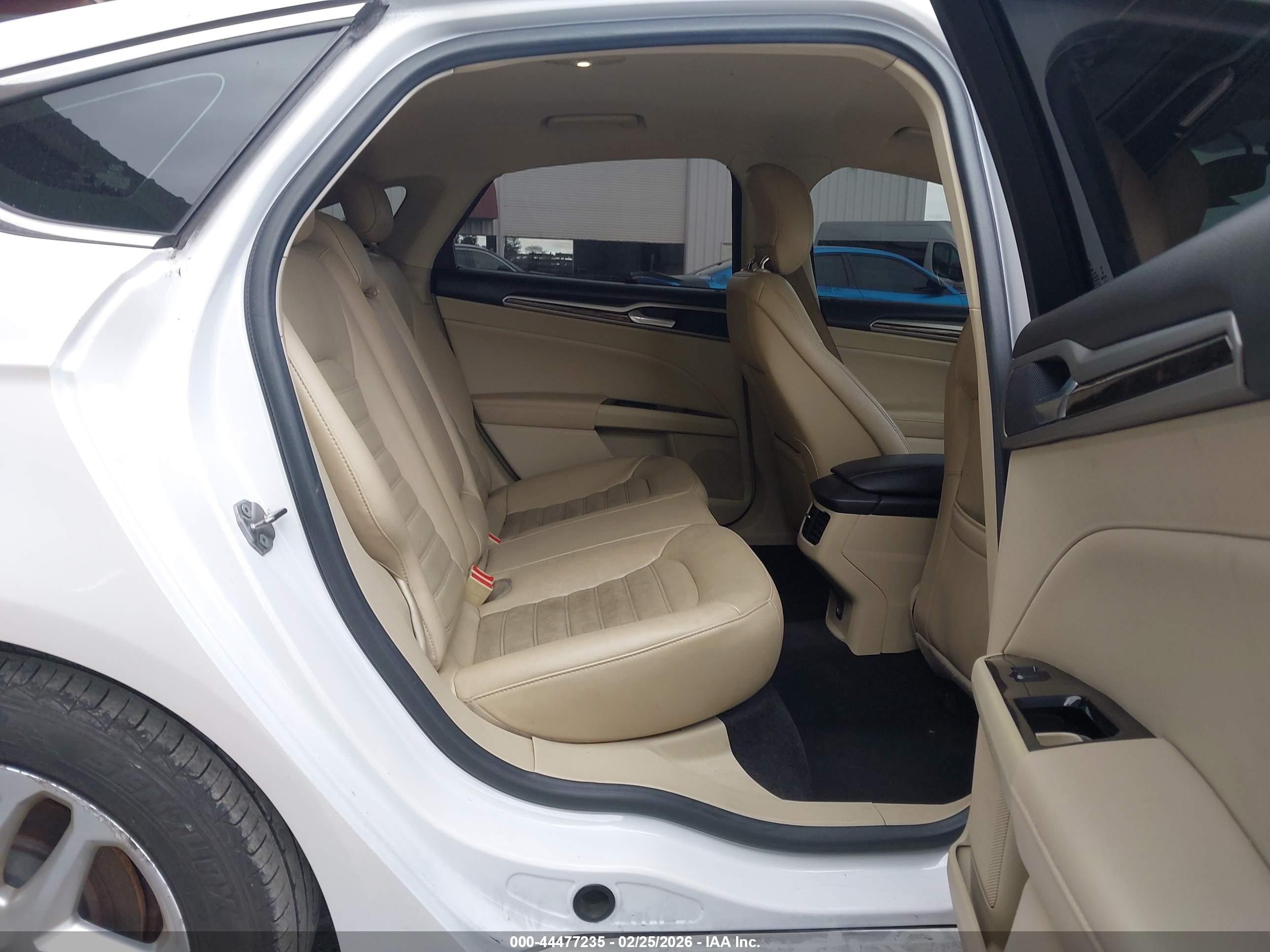 2013 Ford Fusion Se White vin: 3FA6P0HR2DR310381
