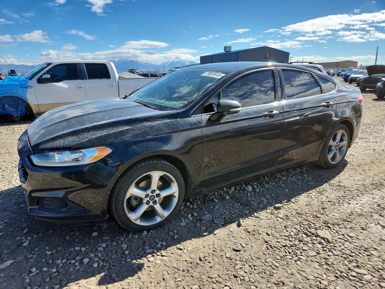 2014 Ford Fusion Se Черный vin: 3FA6P0HR2ER380271