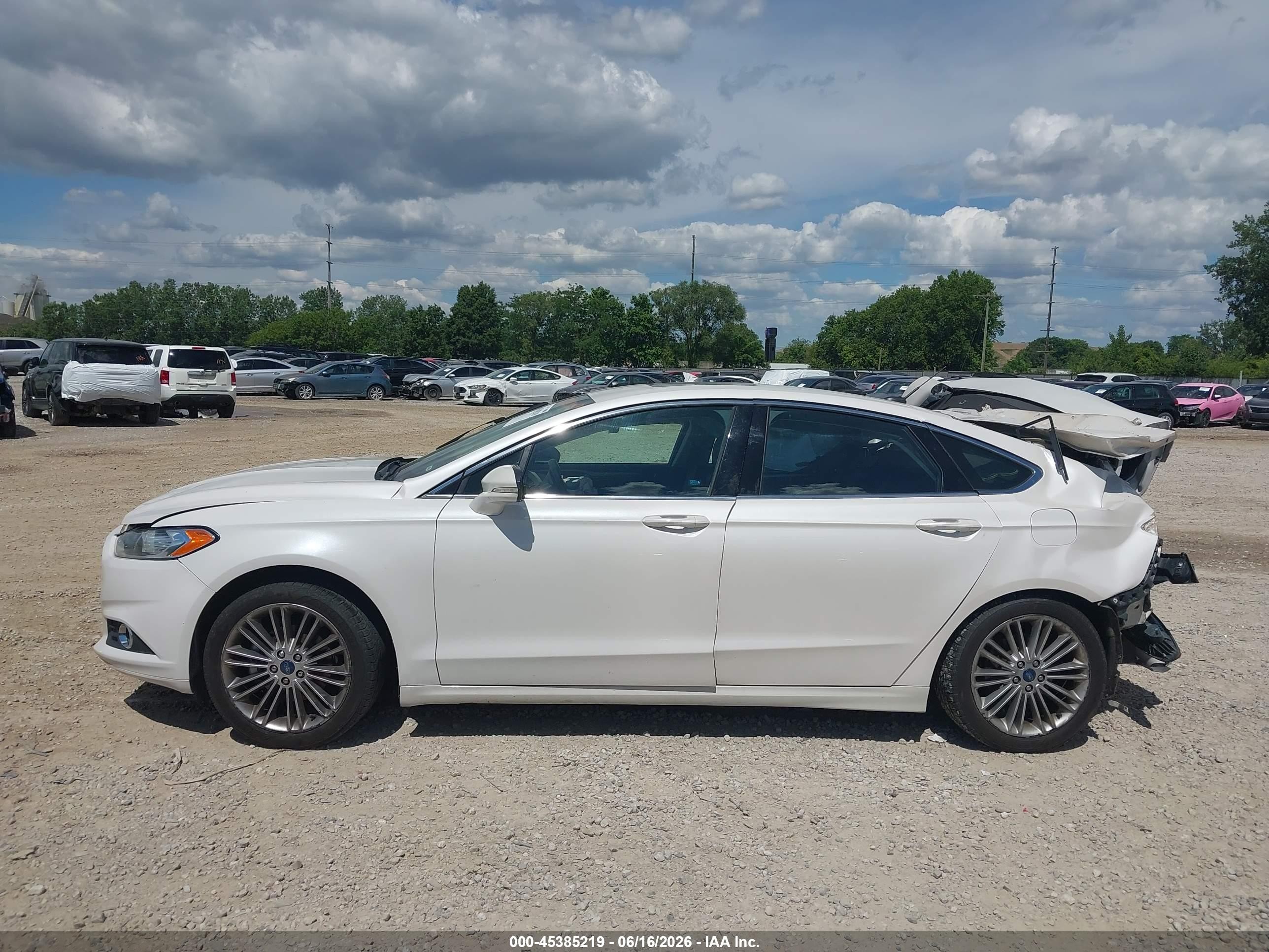 2013 Ford Fusion Se White vin: 3FA6P0HR3DR107435