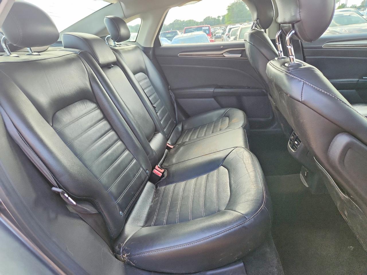 2013 Ford Fusion Se Silver vin: 3FA6P0HR3DR170518