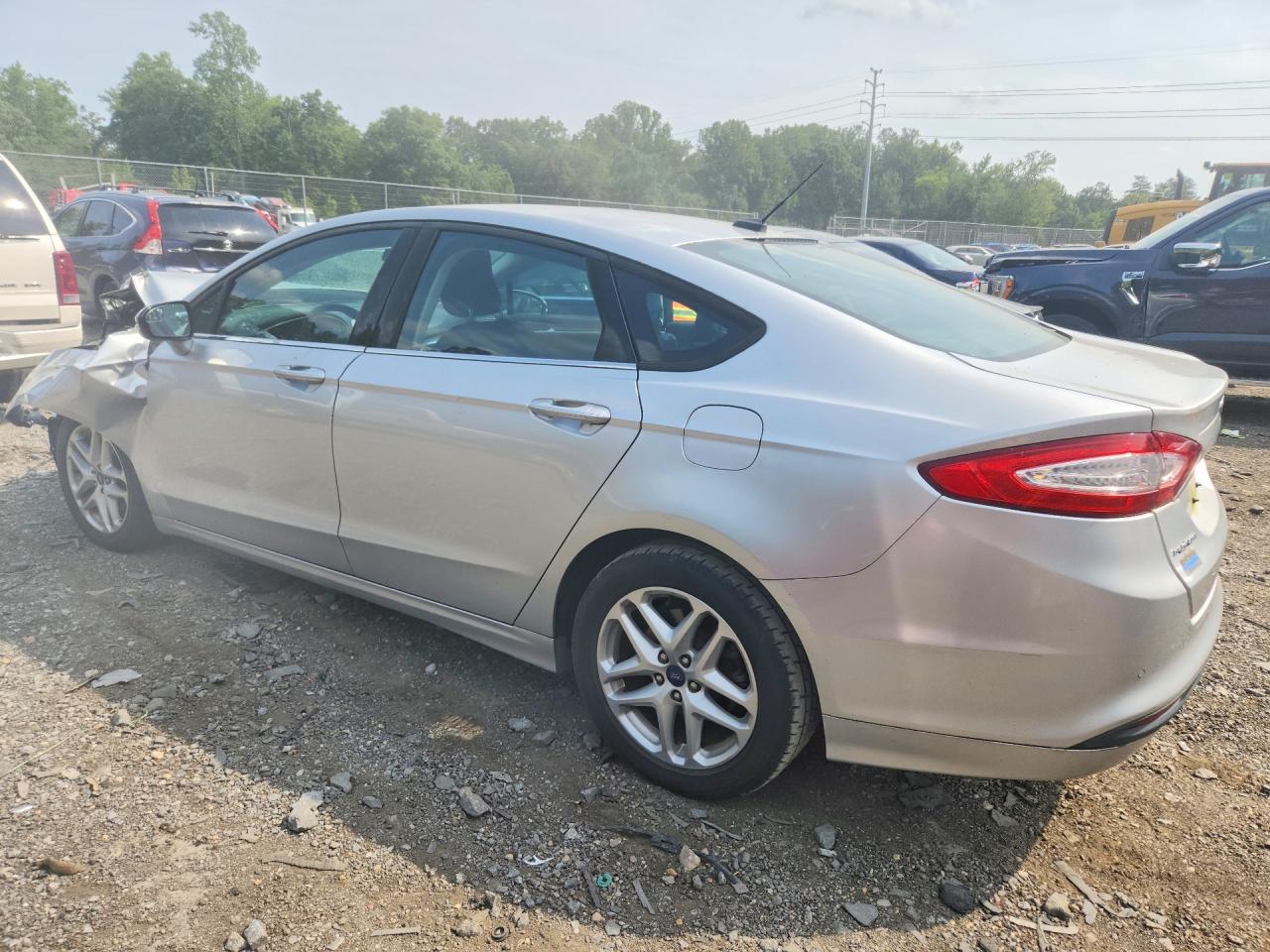 2013 Ford Fusion Se Silver vin: 3FA6P0HR3DR233360