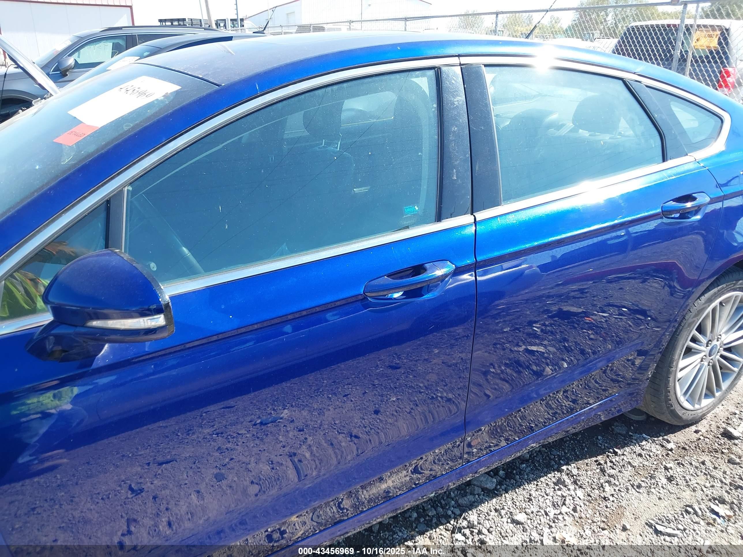 2013 Ford Fusion Se Blue vin: 3FA6P0HR3DR384800