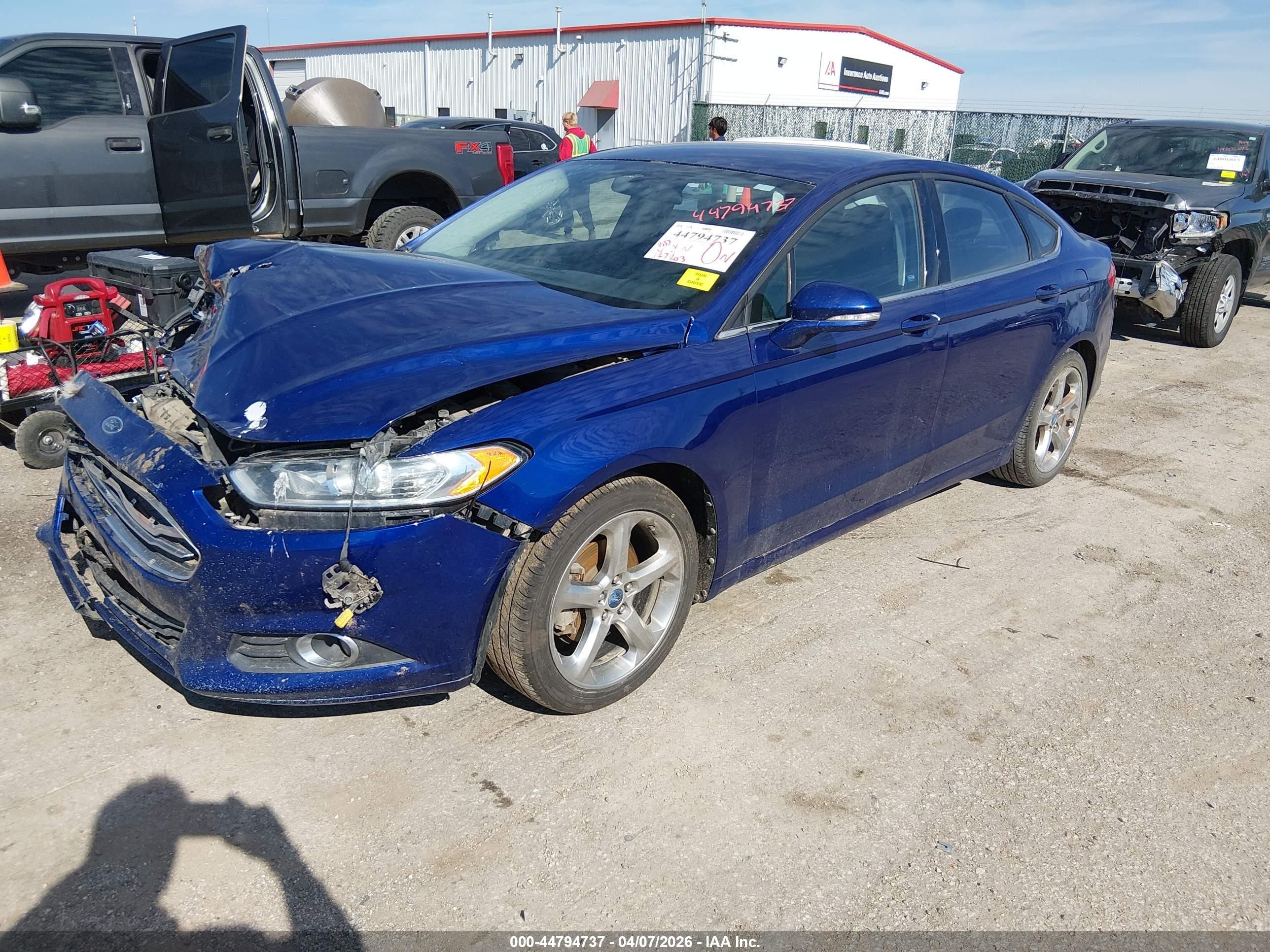 2013 Ford Fusion Se Синий vin: 3FA6P0HR4DR119660