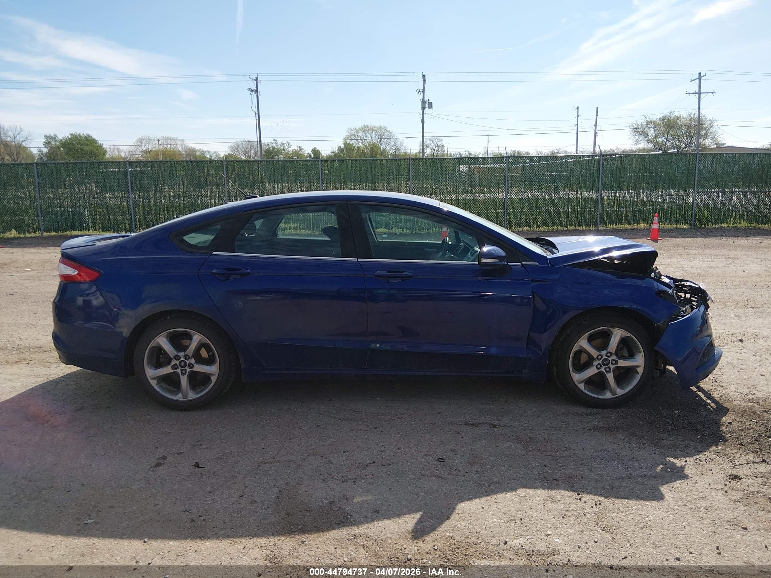 2013 Ford Fusion Se Синий vin: 3FA6P0HR4DR119660