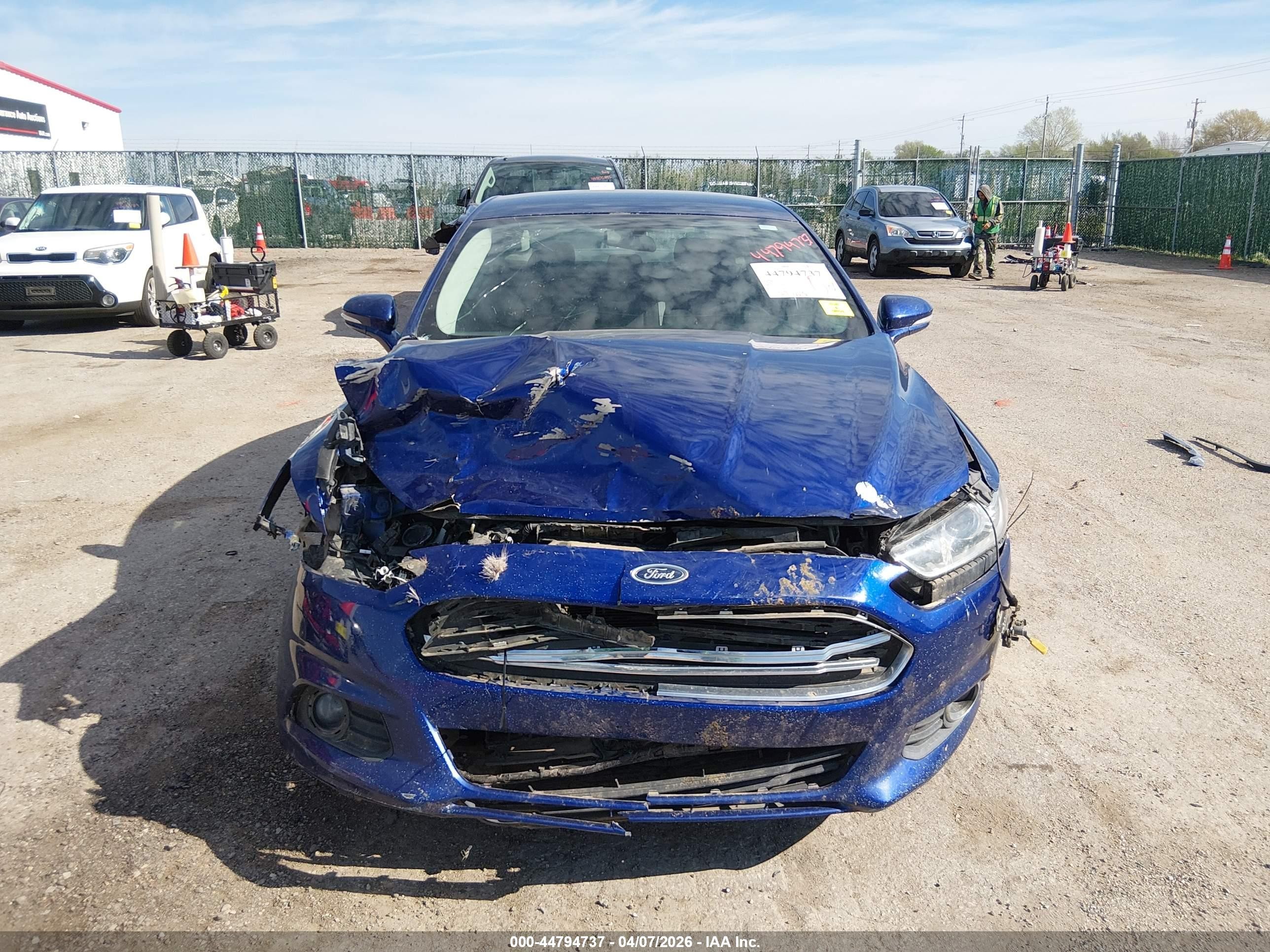 2013 Ford Fusion Se Синий vin: 3FA6P0HR4DR119660