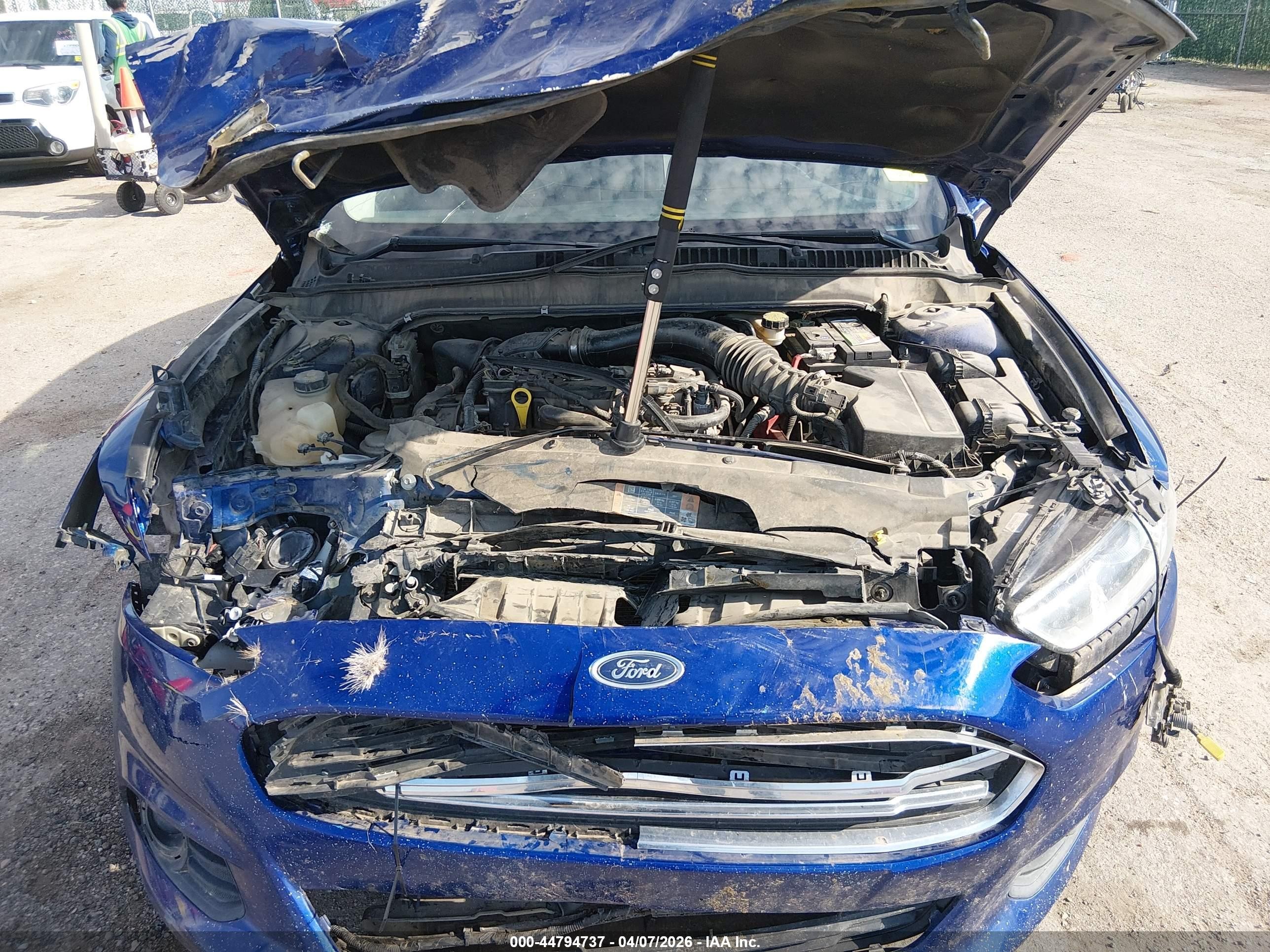 2013 Ford Fusion Se Синий vin: 3FA6P0HR4DR119660