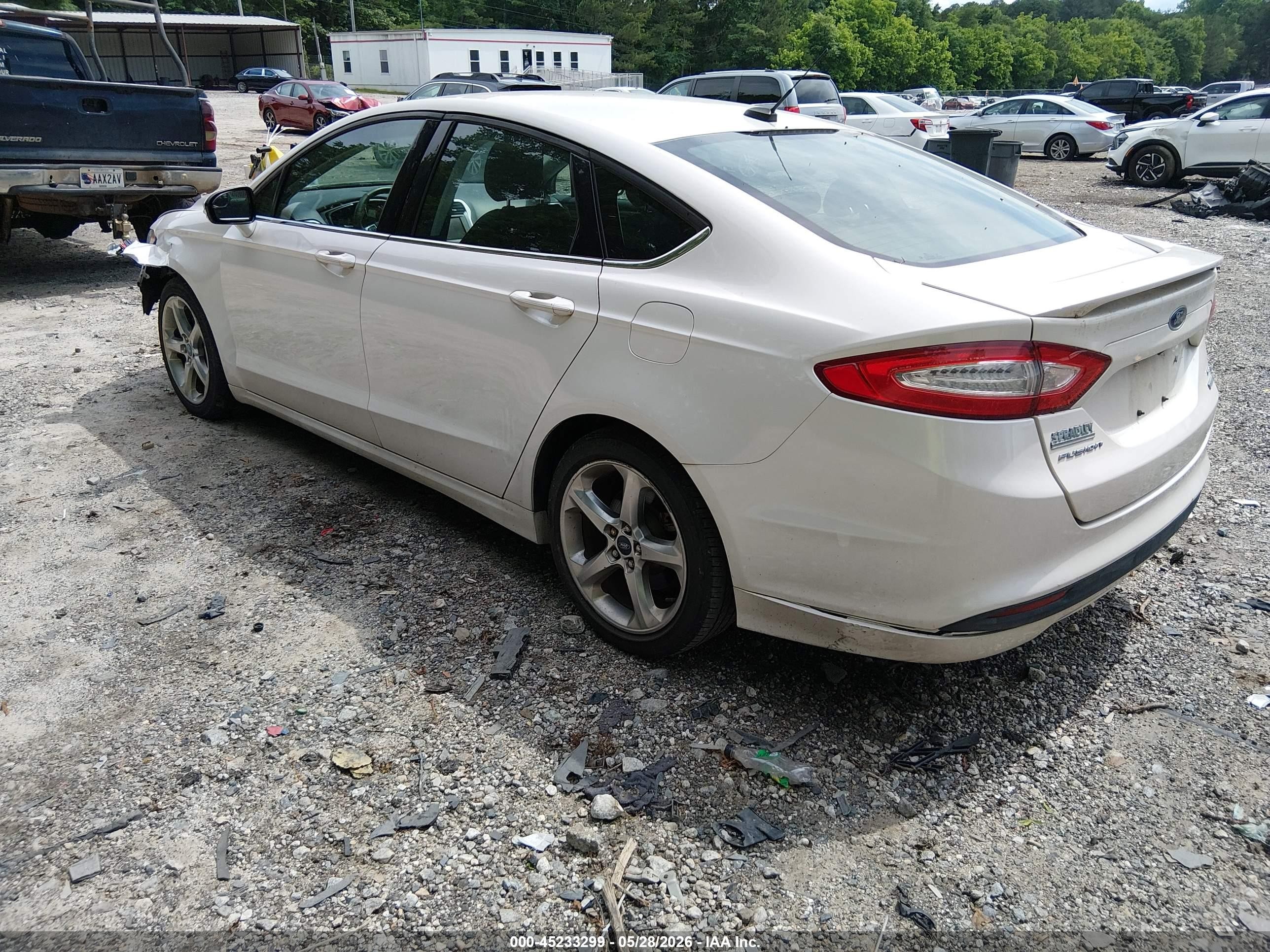 2013 Ford Fusion Se White vin: 3FA6P0HR4DR184038