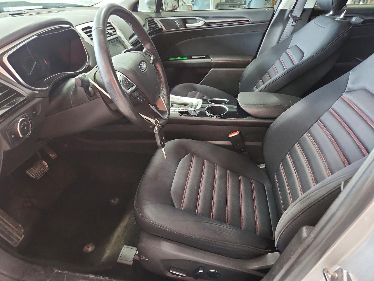 2013 Ford Fusion Se Silver vin: 3FA6P0HR4DR234162