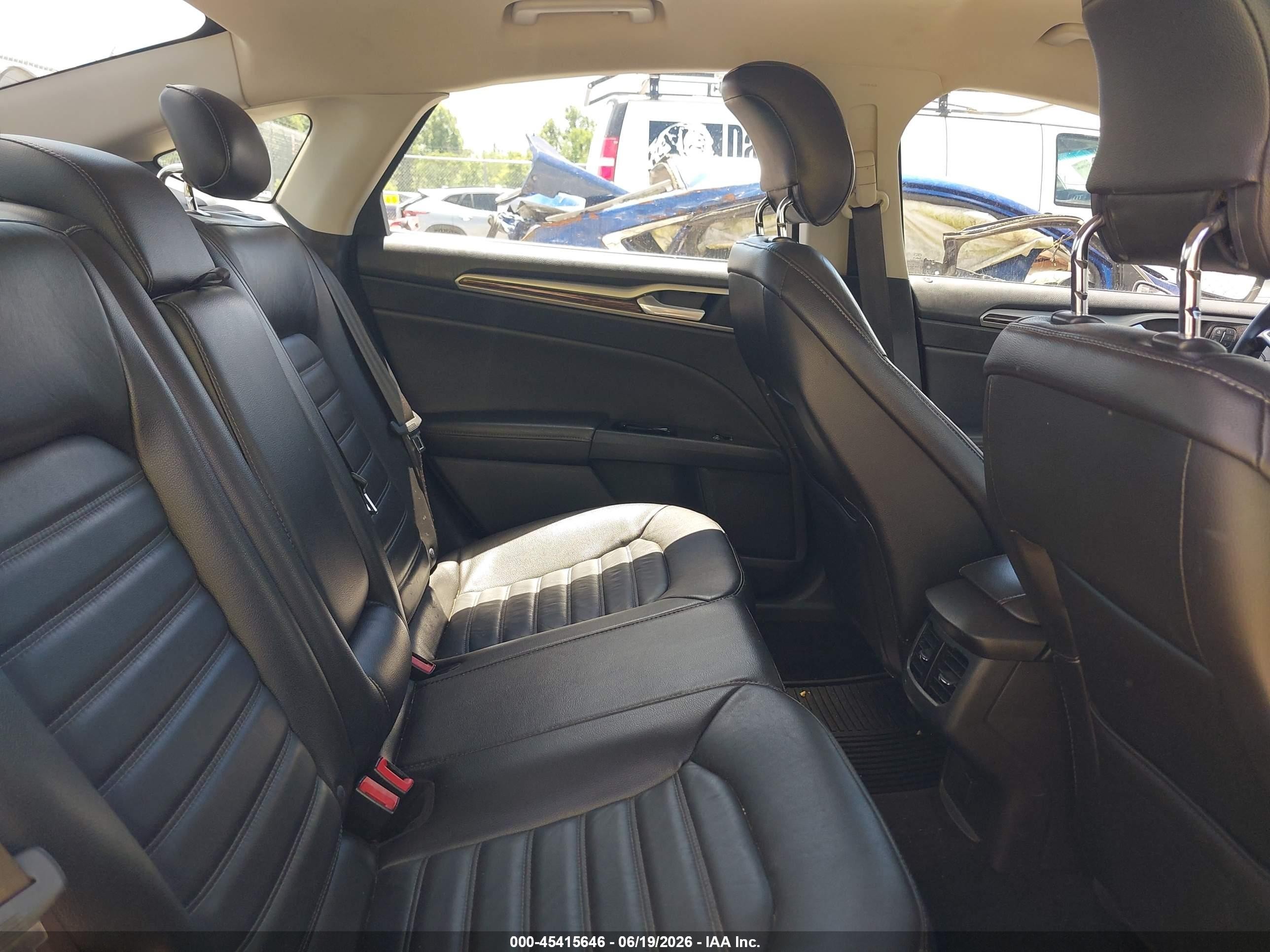 2013 Ford Fusion Se Silver vin: 3FA6P0HR4DR236042